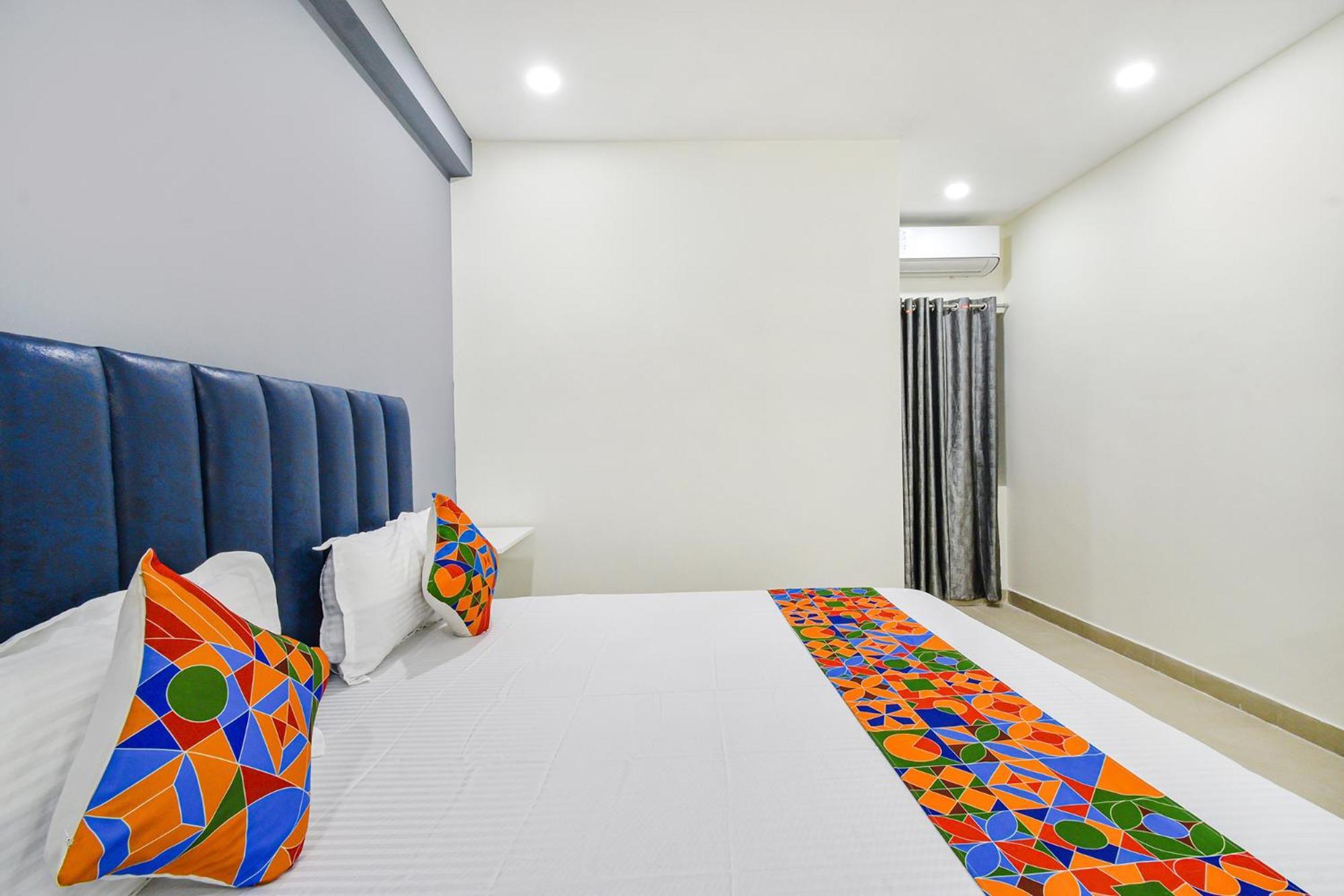 Fabhotel Maski Suites, Kondapur 3*