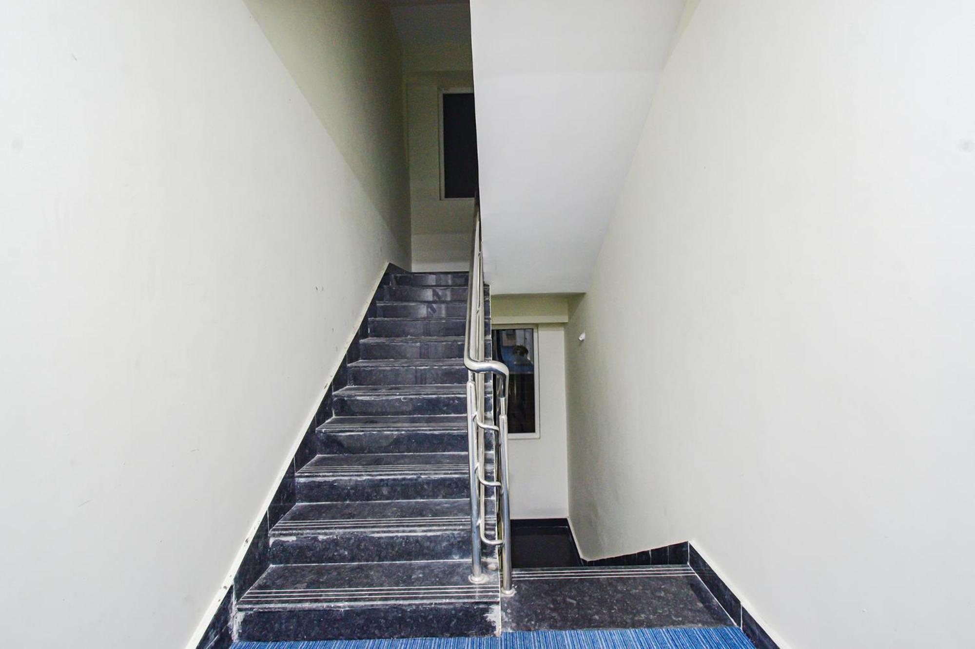 Hotel Fabhotel Maski Suites, Kondapur