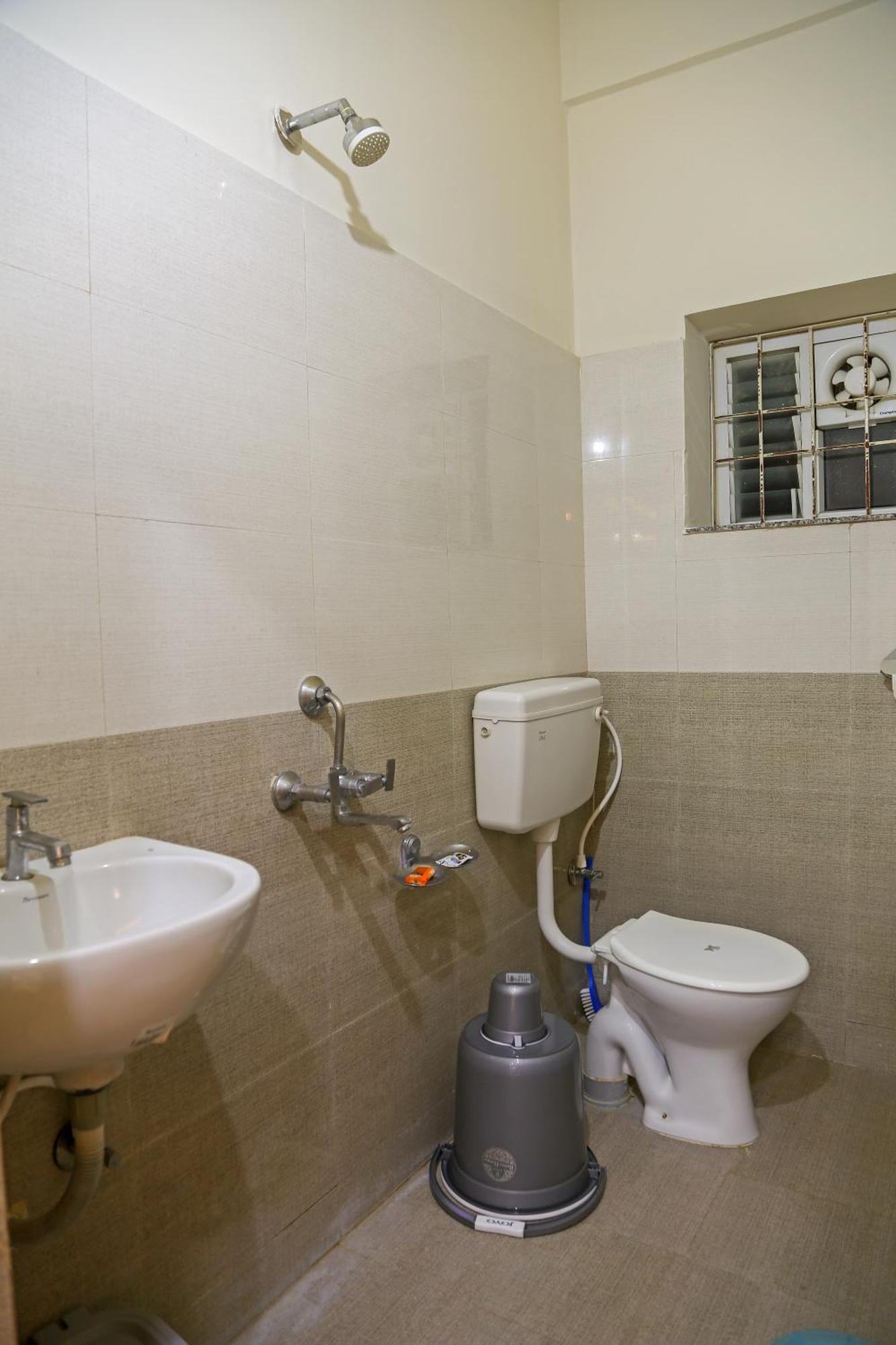 Apartment Cozy 3 Bhk A/c @ Wipro Circle , Near Us Embassy