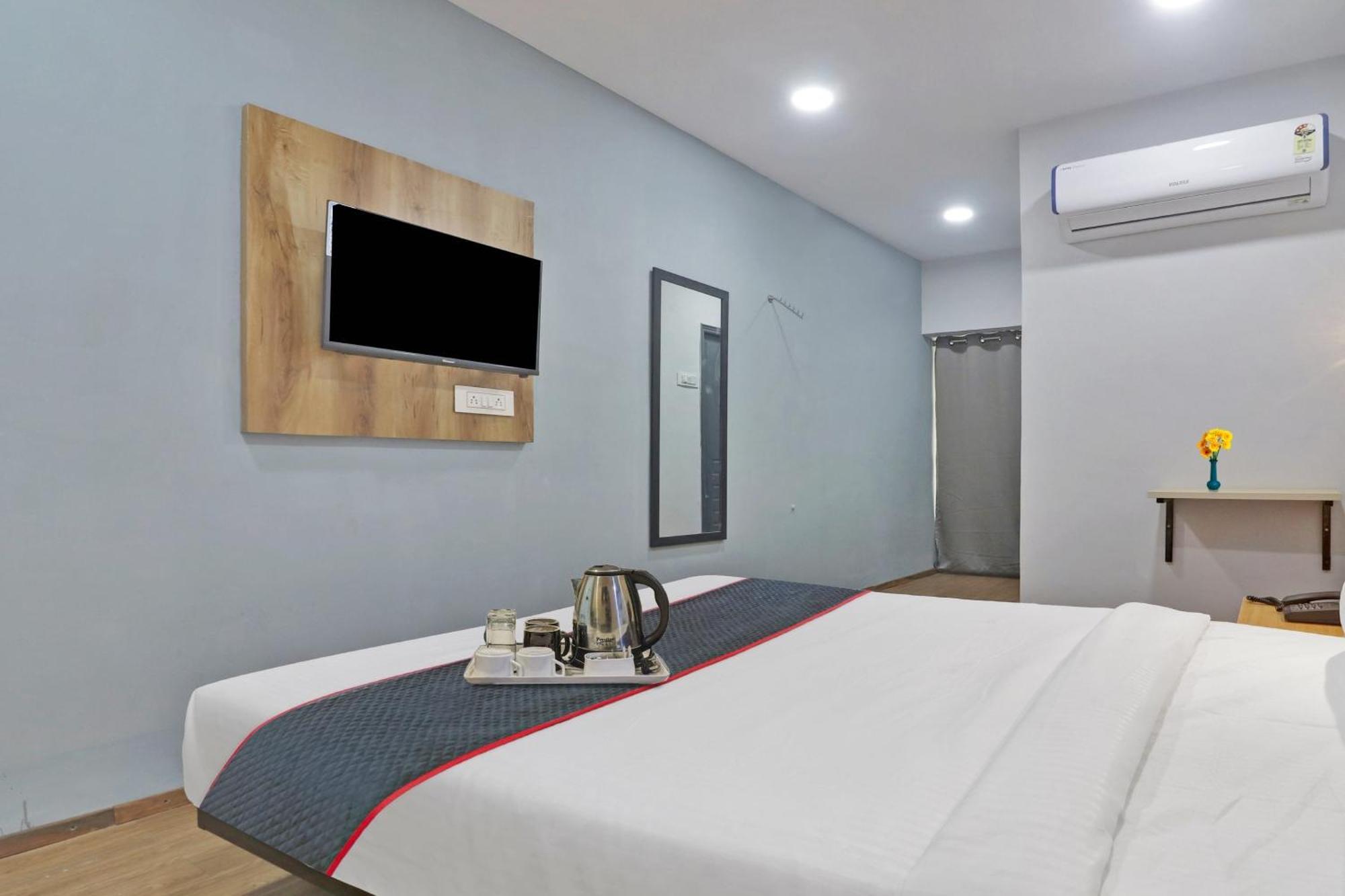 Townhouse S Continental Hotel Hyderabad