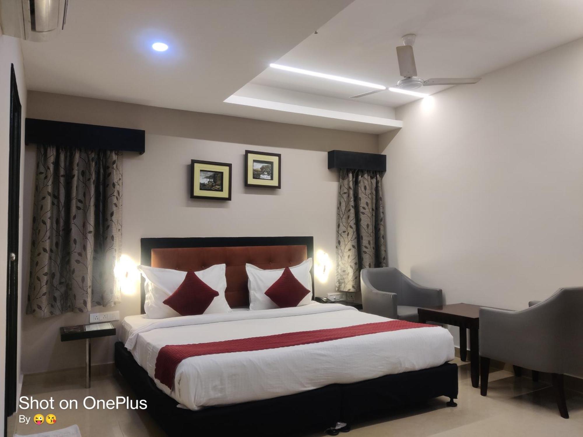 Hotel Delphi Grand Hyderabad