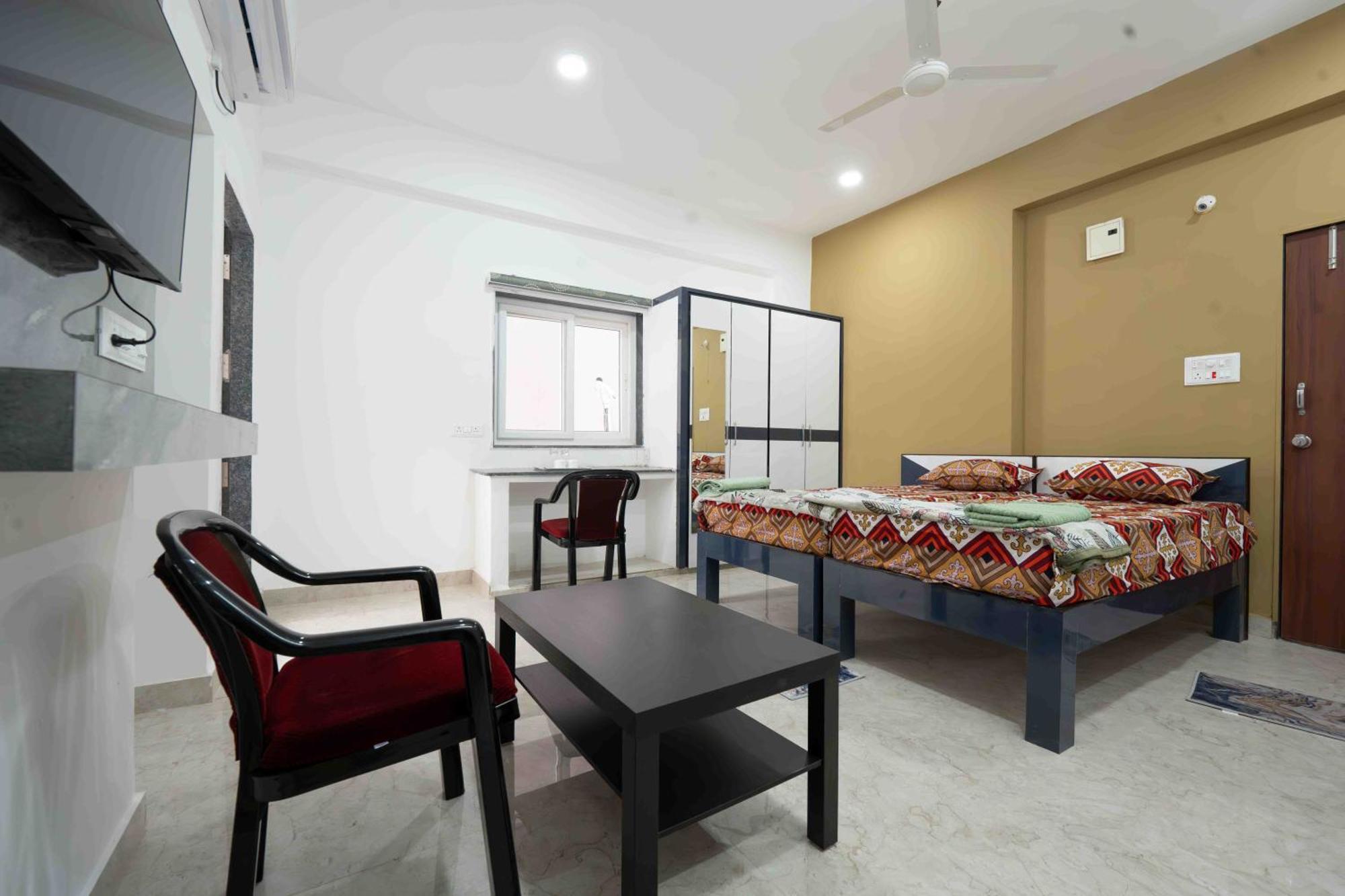 Singam Luxury Short * Hyderabad
