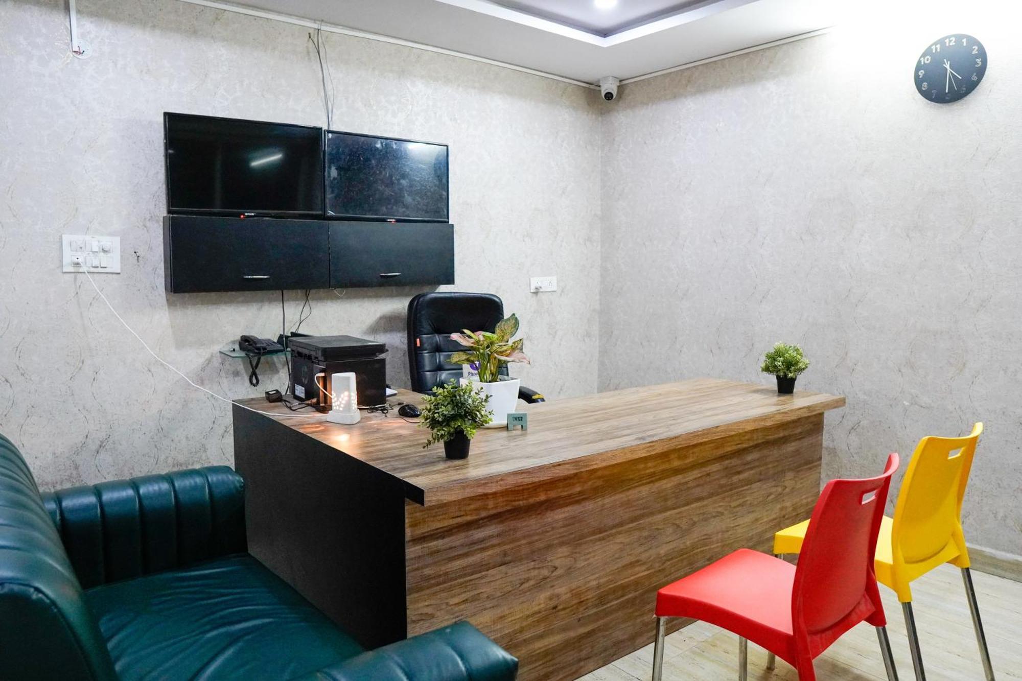 Hotel The Casa Heights Hyderabad
