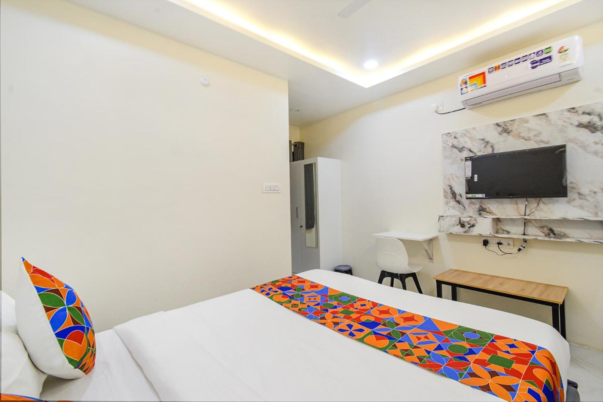 Hotel Fabhotel Ssr Ikon