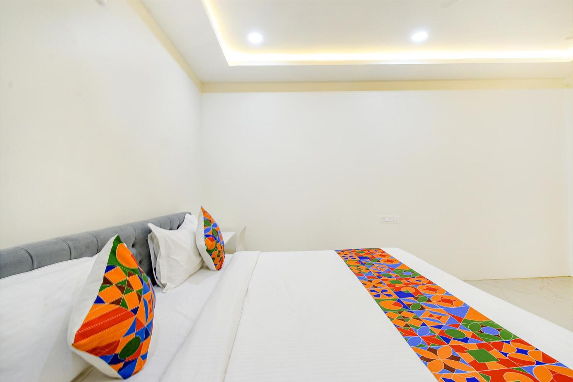 Fabhotel Ssr Ikon 3*