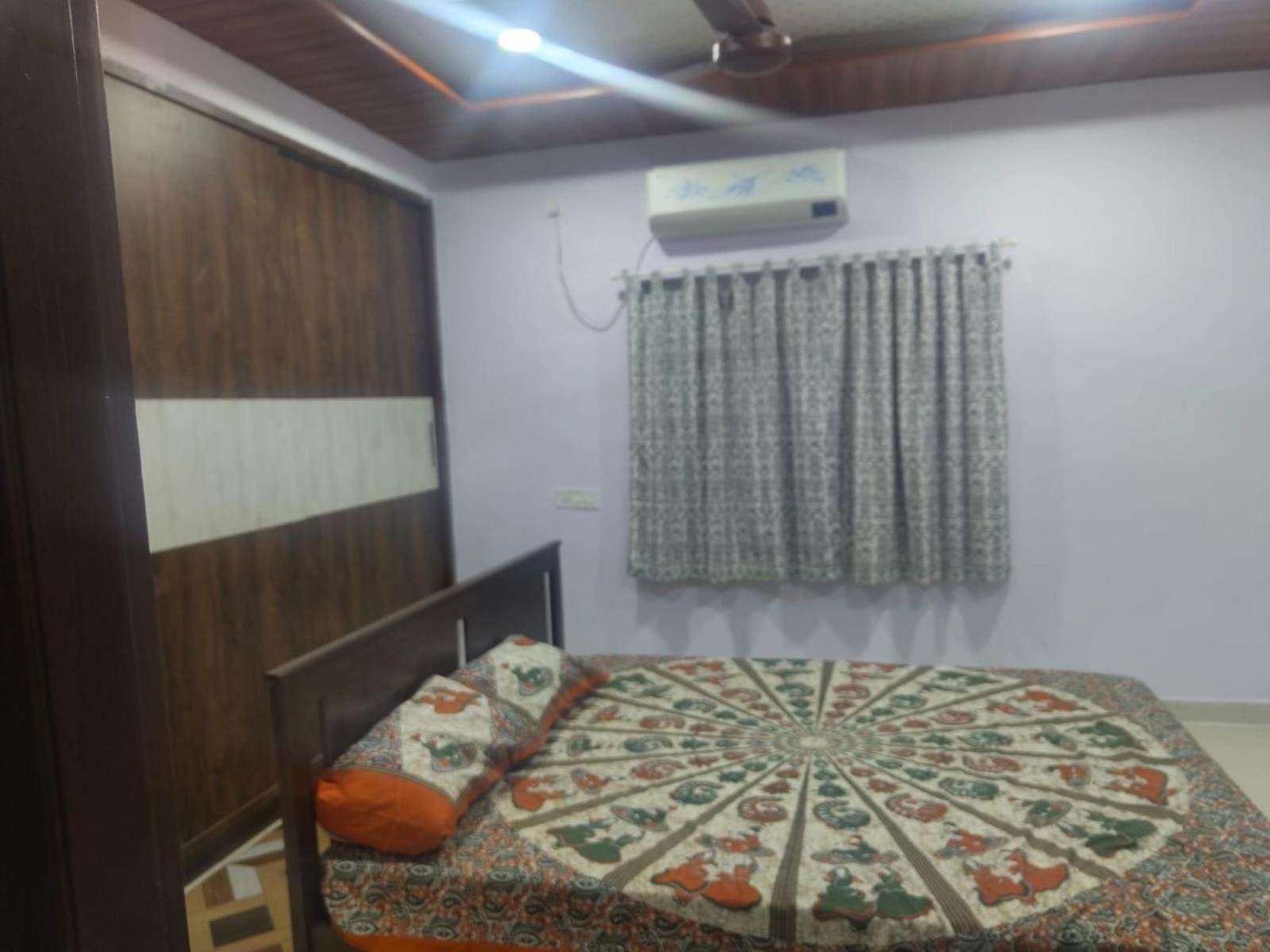 Sri Gowri Residency * Hyderabad