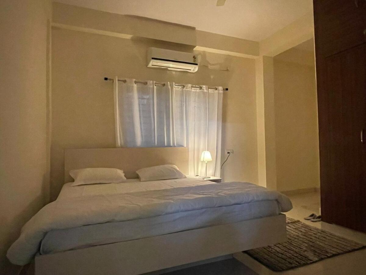 Apartment Flat In *