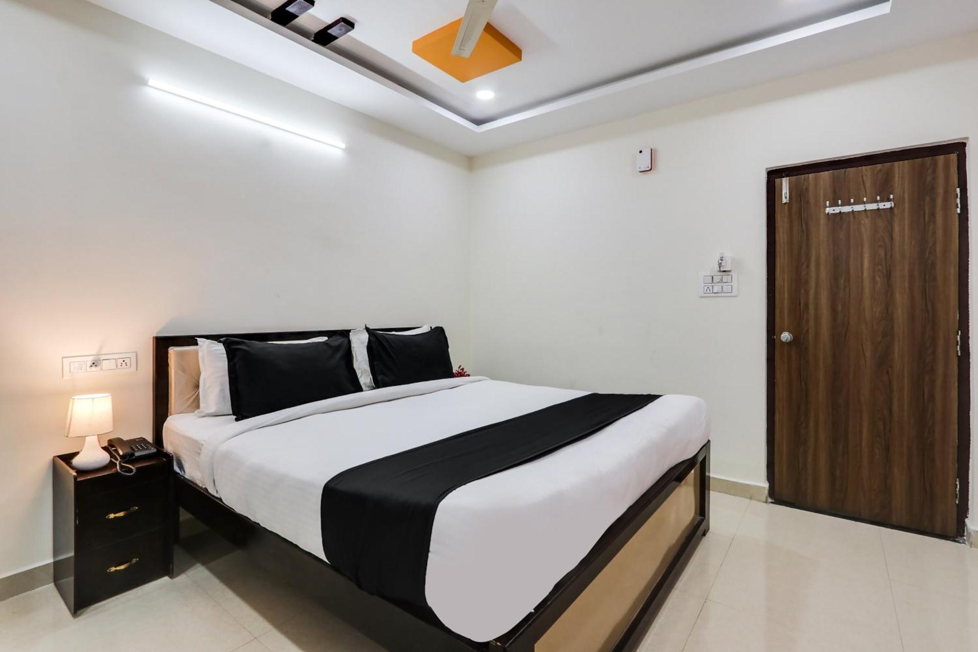 Hotel Super Collection O Bhagyalakshmi