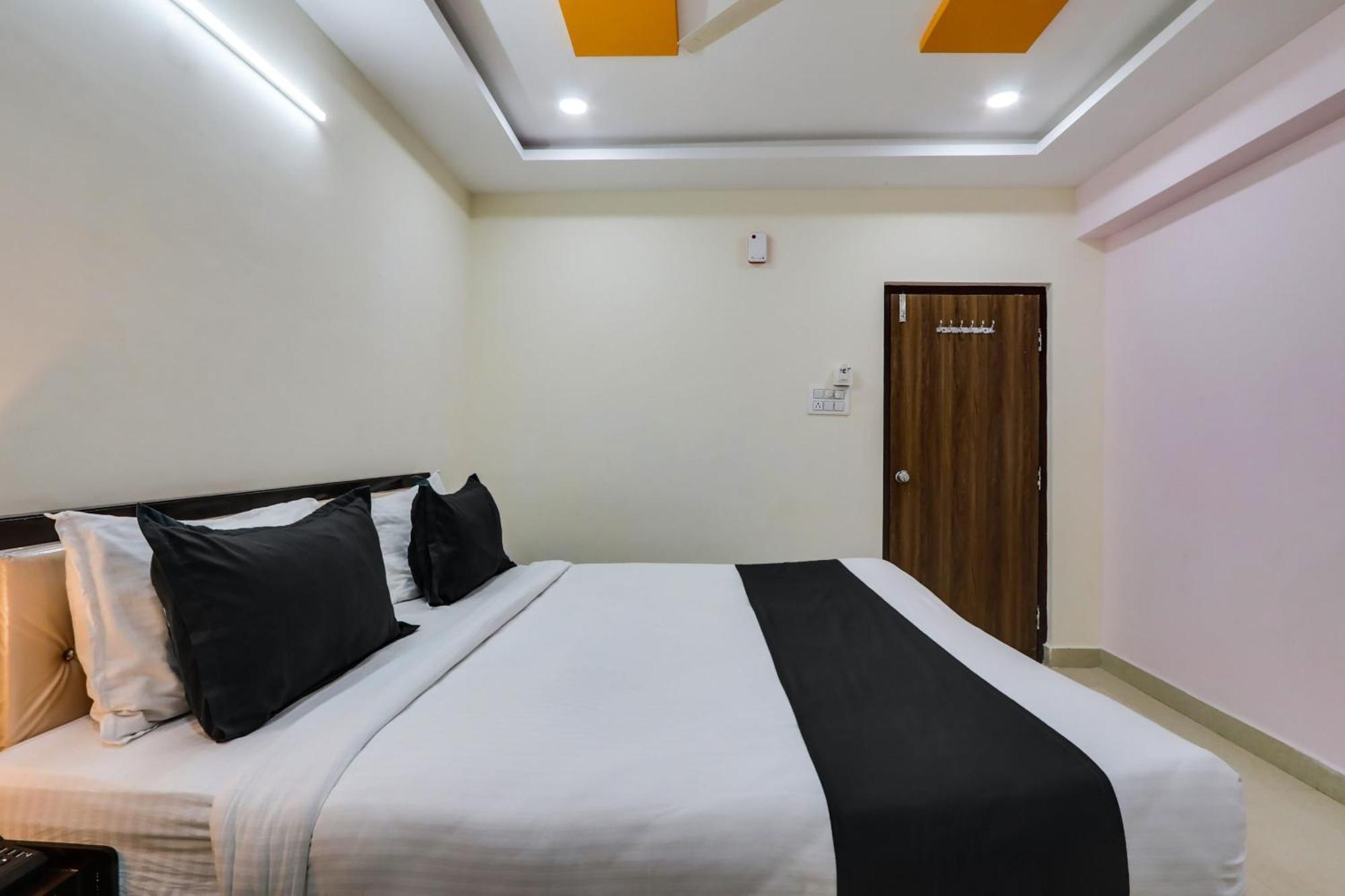 Hotel Super Collection O Bhagyalakshmi 4*