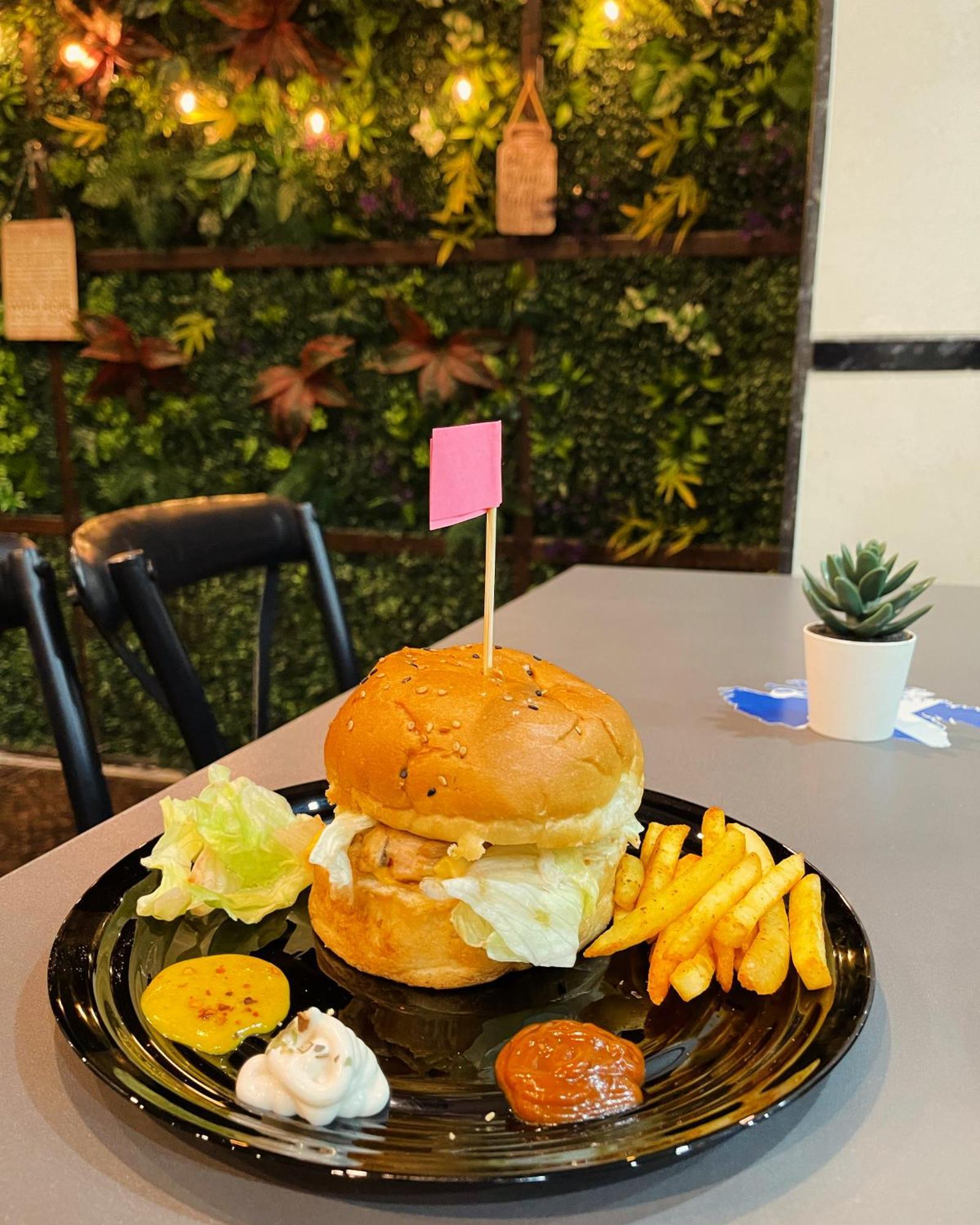 Z Gachibowli Bed & Breakfast Hyderabad