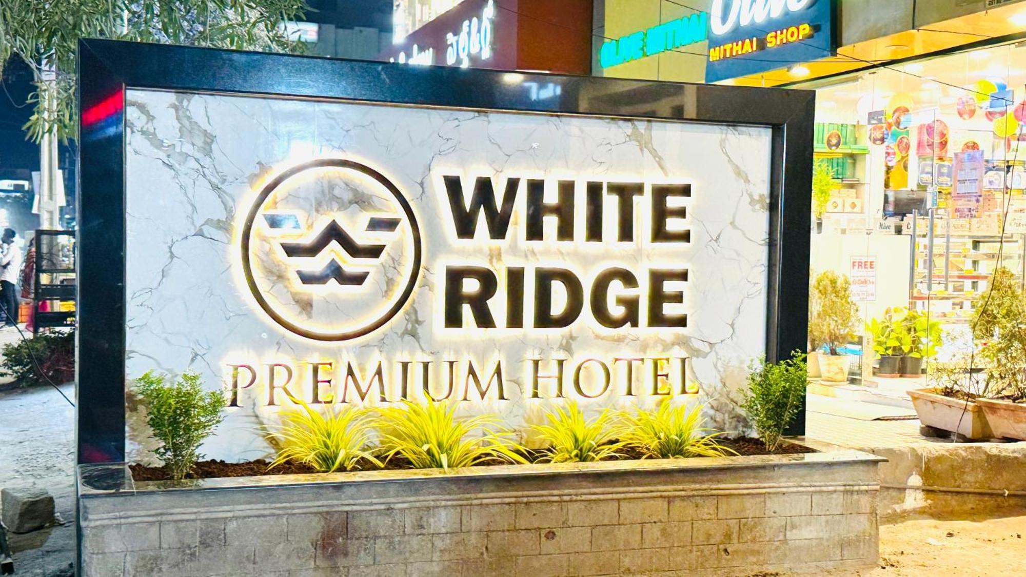 Hotel White Ridge Premium