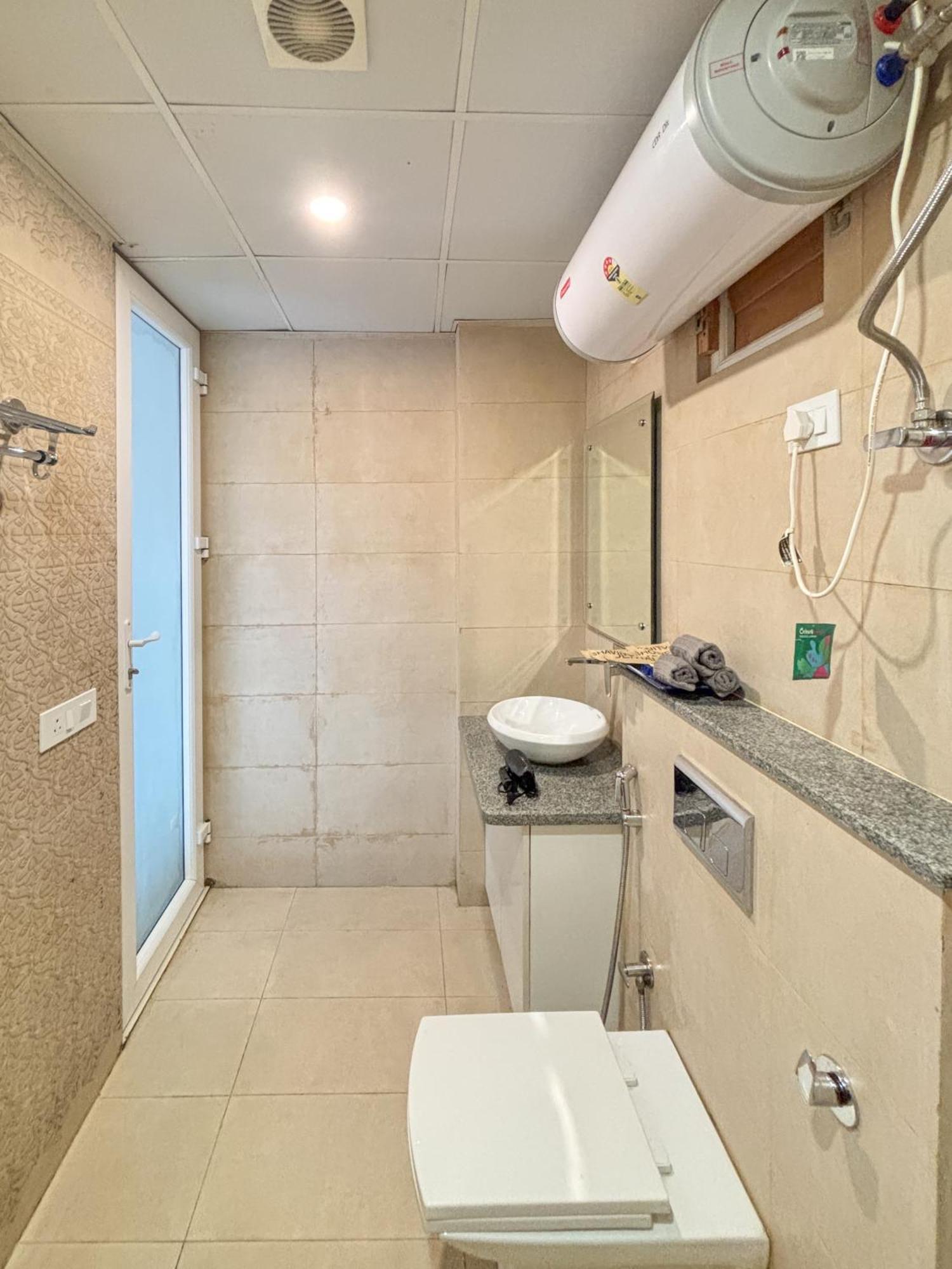 Housr 78 Madhapur Hitech Near Yashoda Hospital *