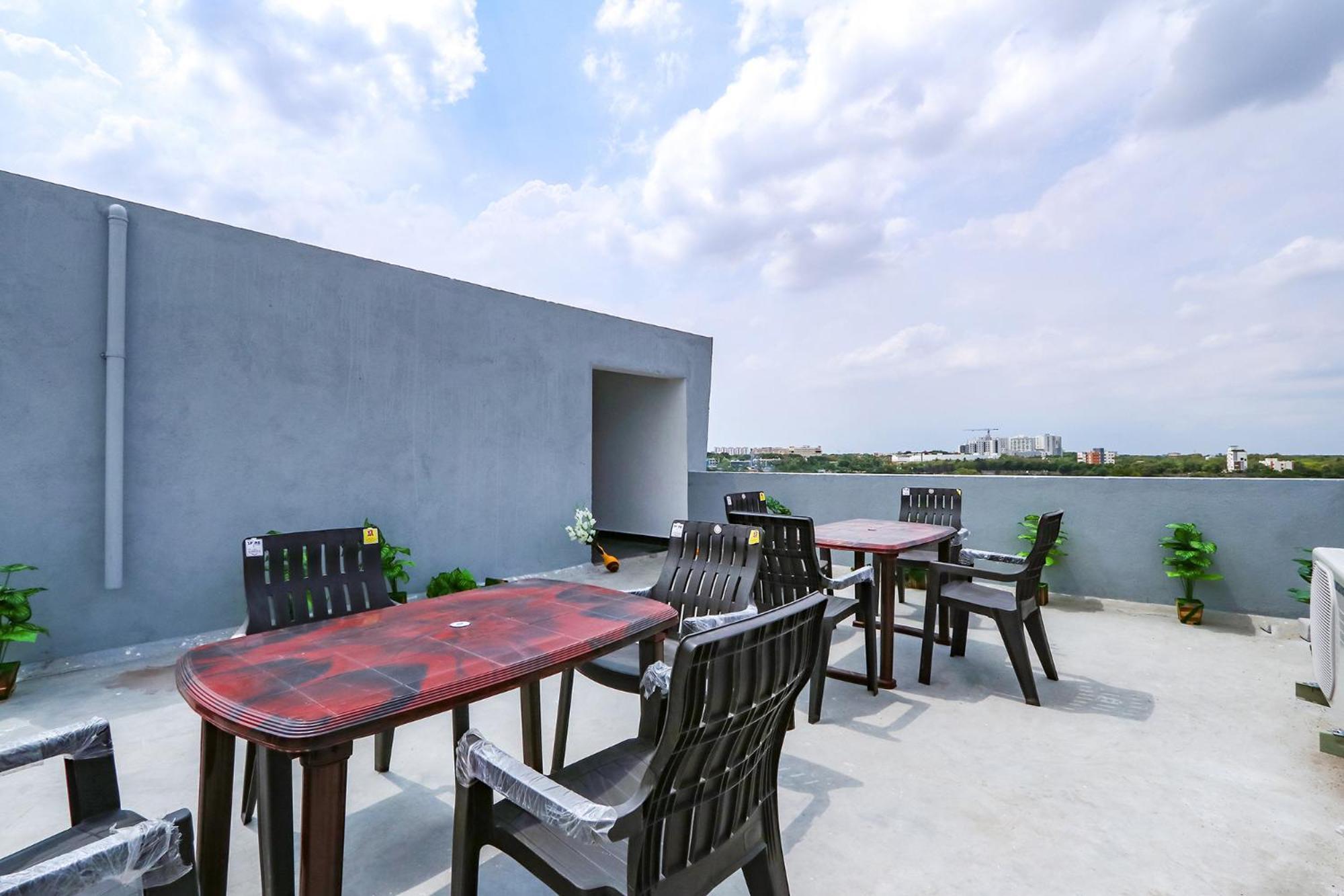Fabhotel Vks - Nr Umcc Shahpur Hotel Hyderabad