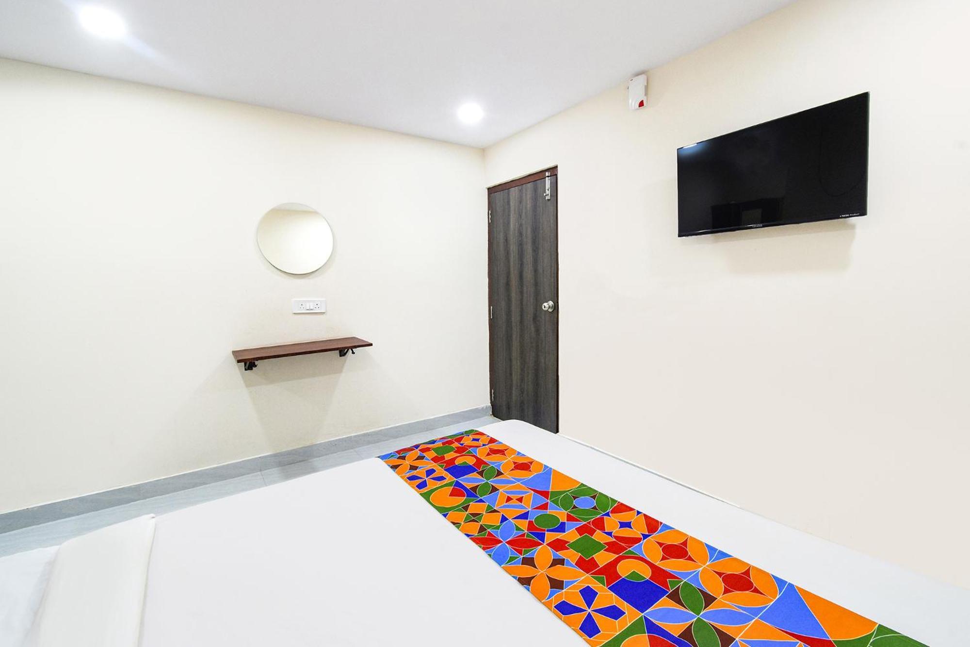 Hotel Fabhotel Wild Wings - Nr A S Rao Nagar *