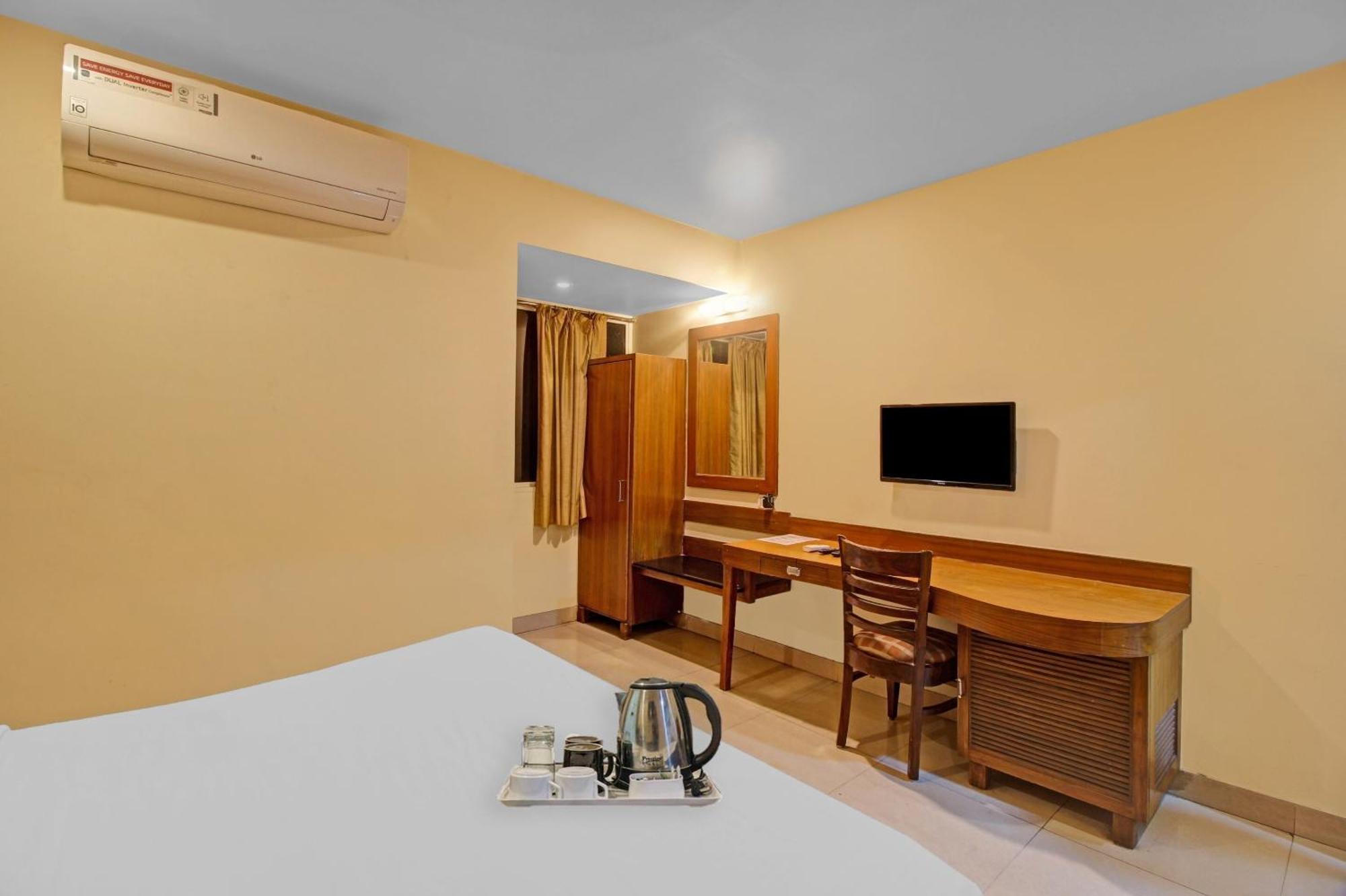 Townhouse The Grand Plaza Hotel 3*