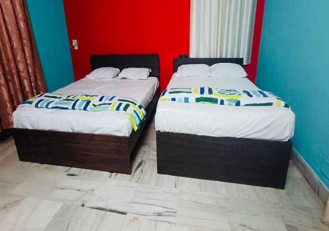 Individual Near Apollo Jubilee Hills Holiday home Hyderabad