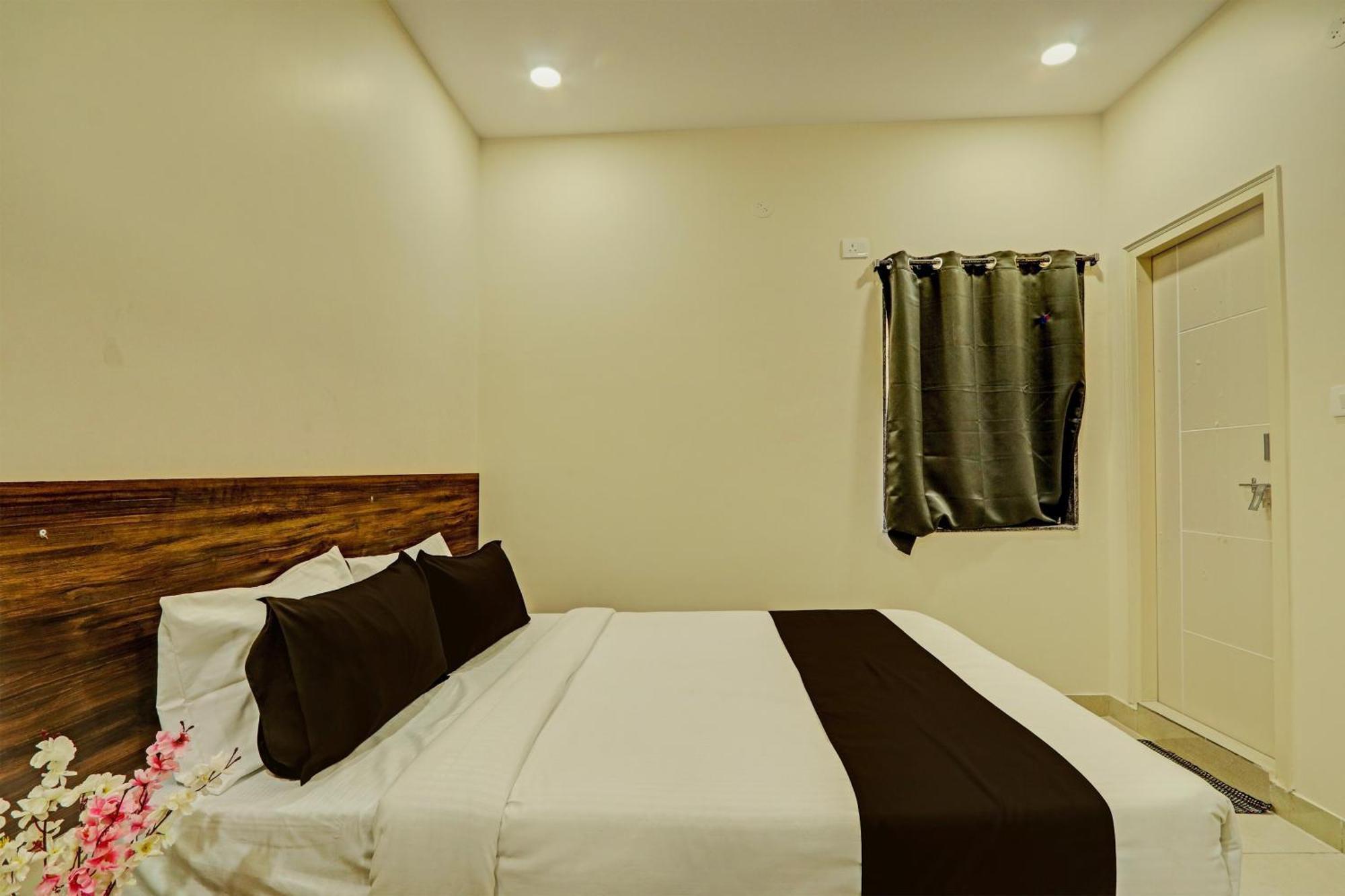 Hotel O R Square Homes 4*