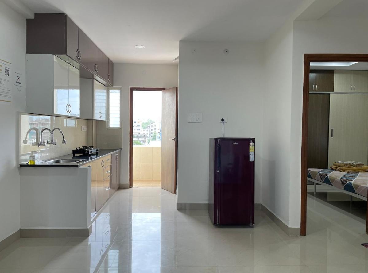 Maya Homestay- 1bhk Gachibowli Apartment *