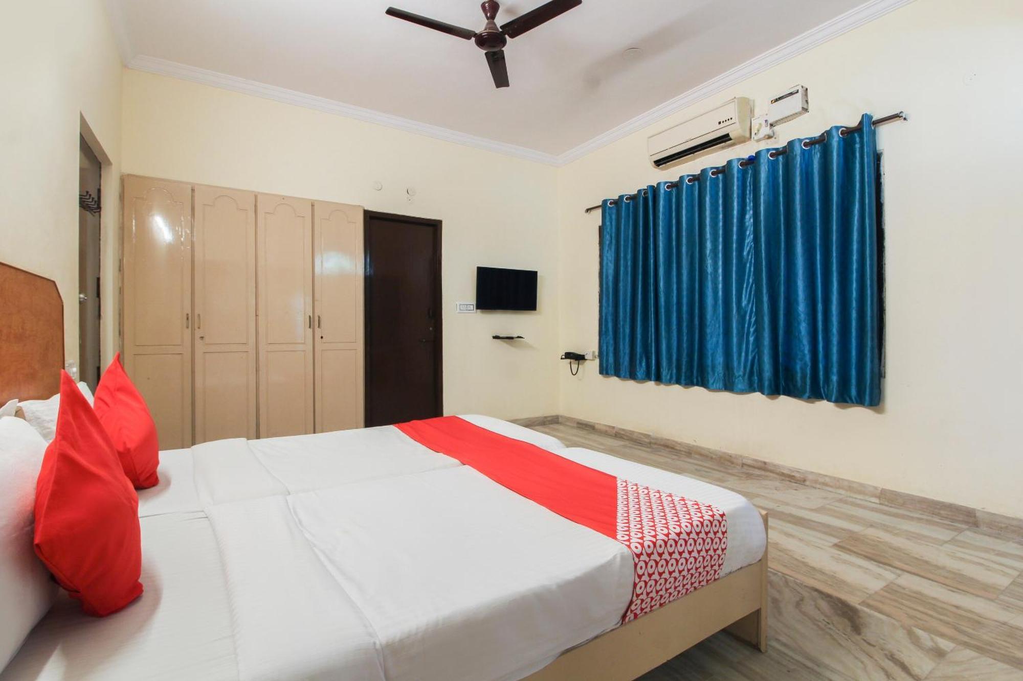 Collection O White House Silverkey Near Film Nagar 4* Hyderabad