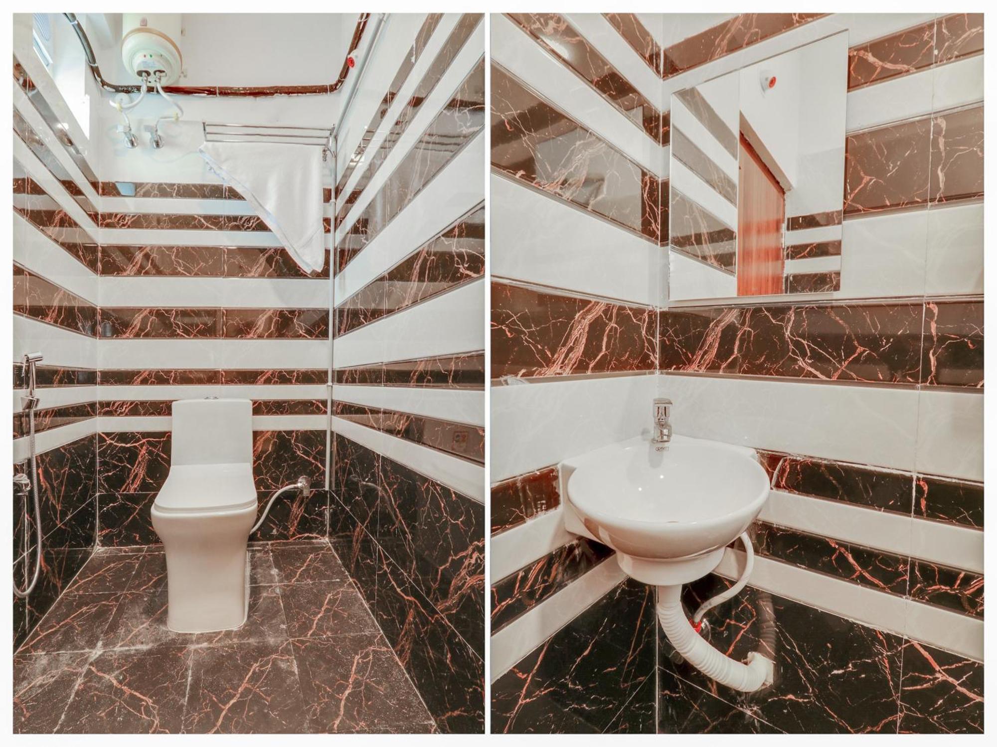 Super Collection O White Ridge Kamineni Hotel 4*