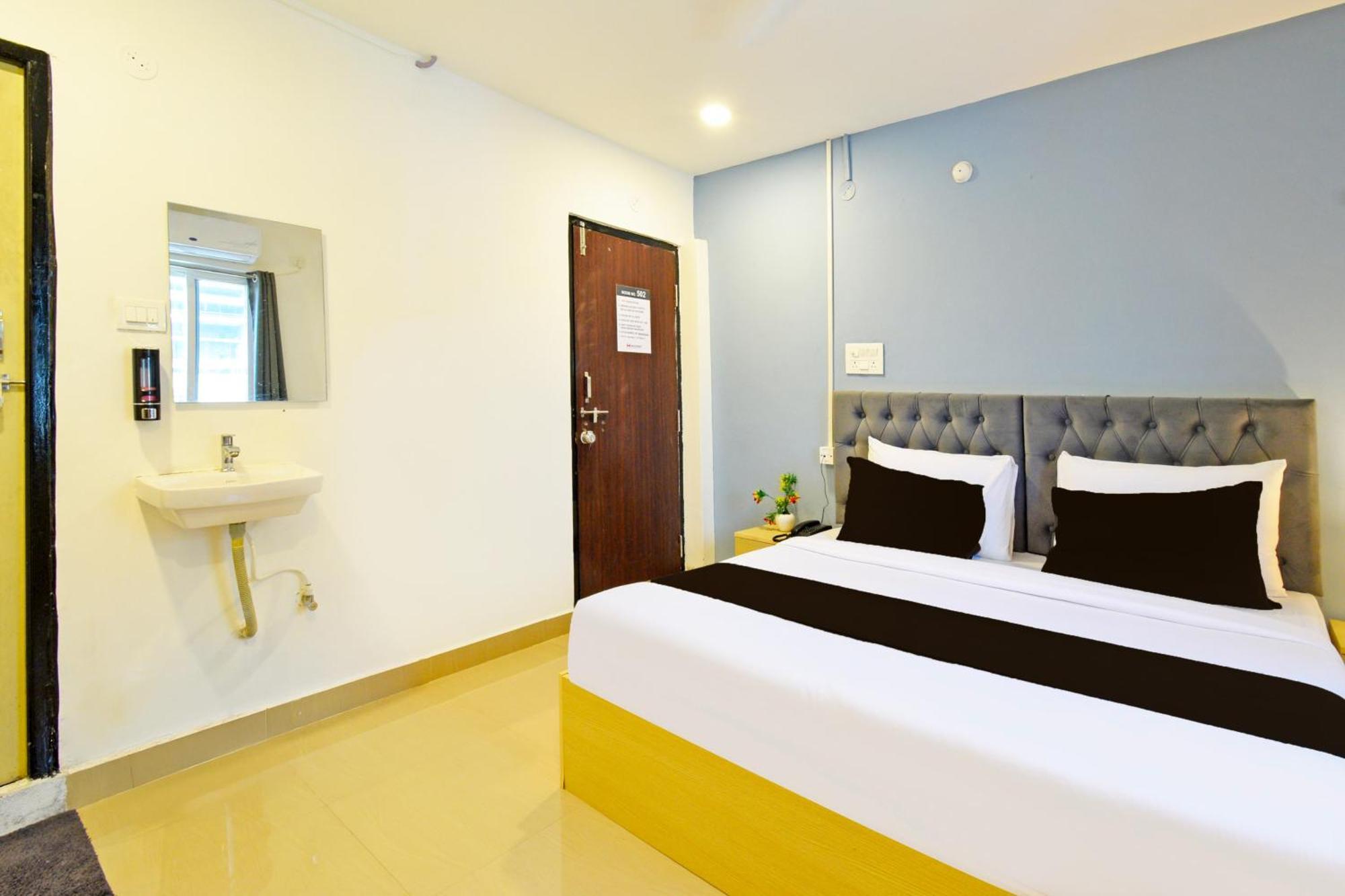 Hotel O Wildwings A Hyderabad