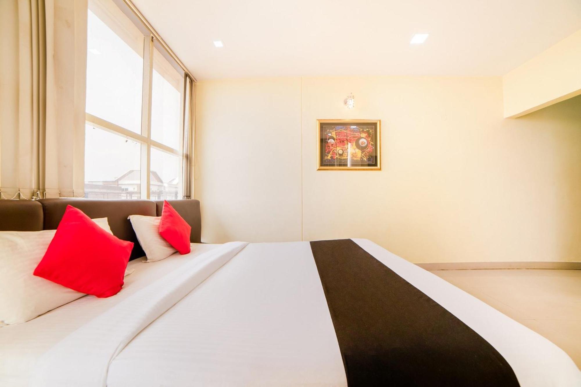 Super Capital O Raaga Grand Hotel