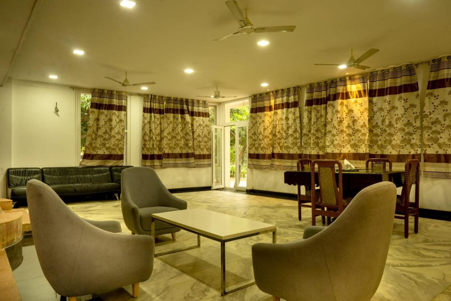 Resort Farm - Shamirpet,