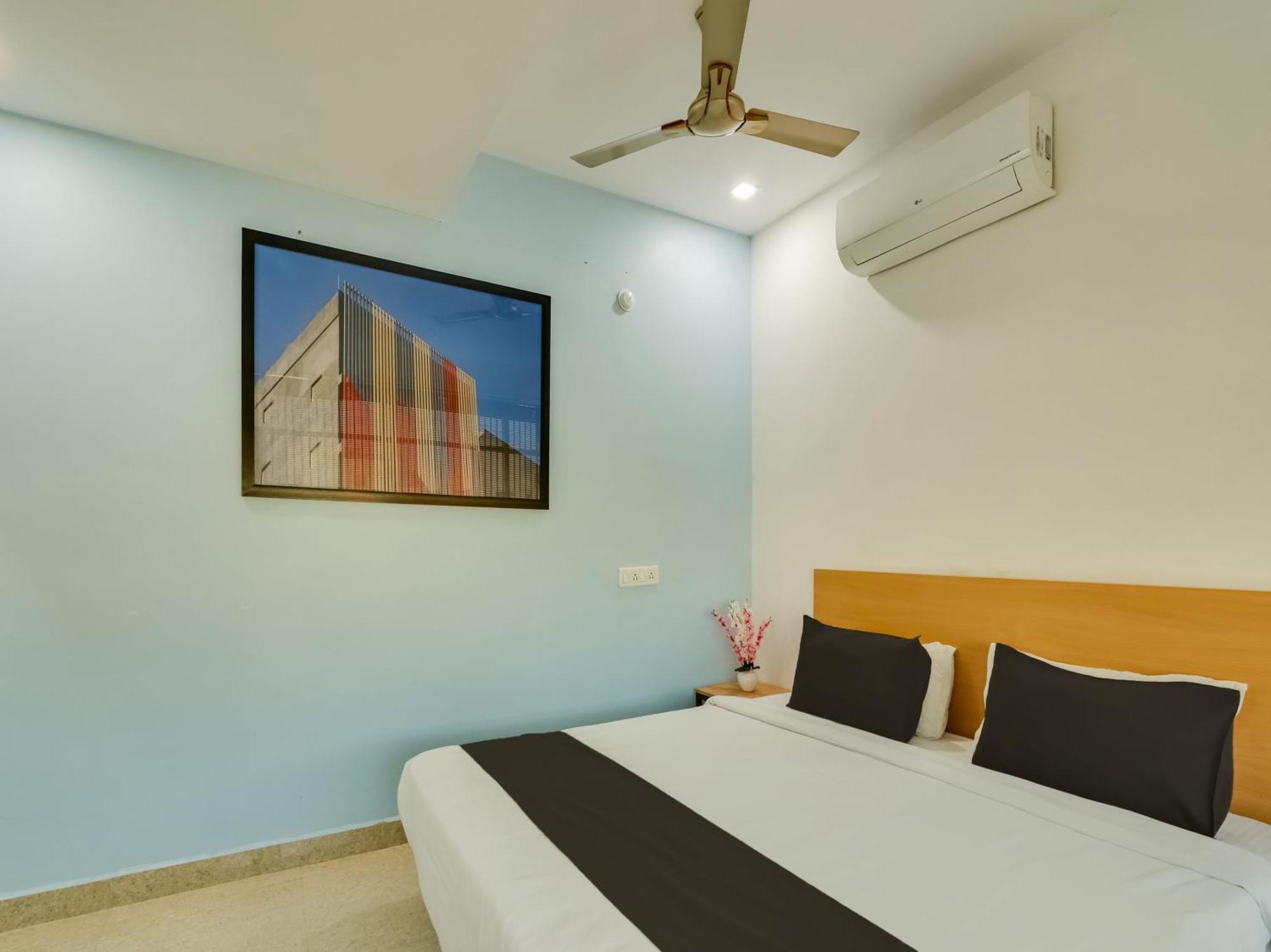 Super Townhouse Qualia Prime Near Nexus Mall Hyderabad