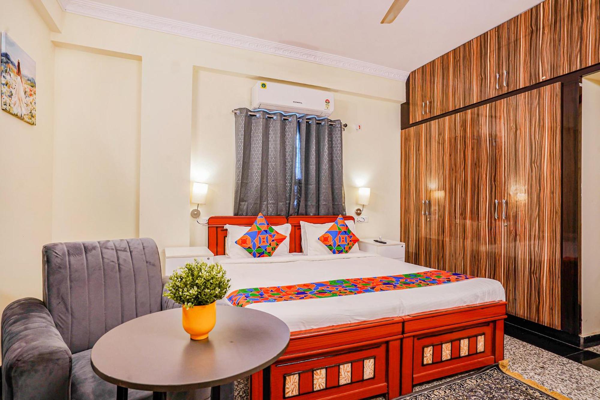 Hotel Fabhotel Eminent Banjara Hills 3*