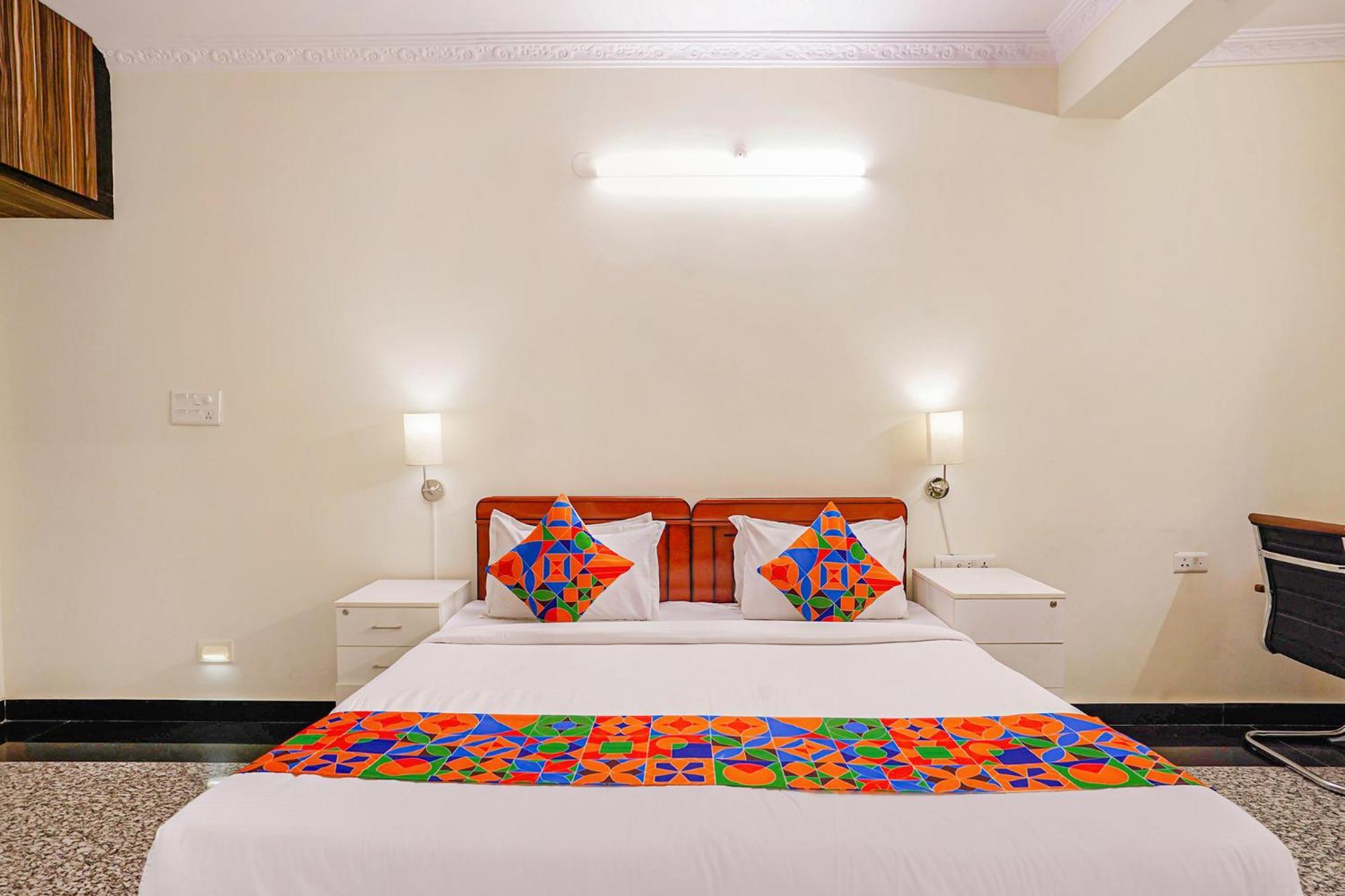 Fabhotel Eminent Banjara Hills 3* Hyderabad