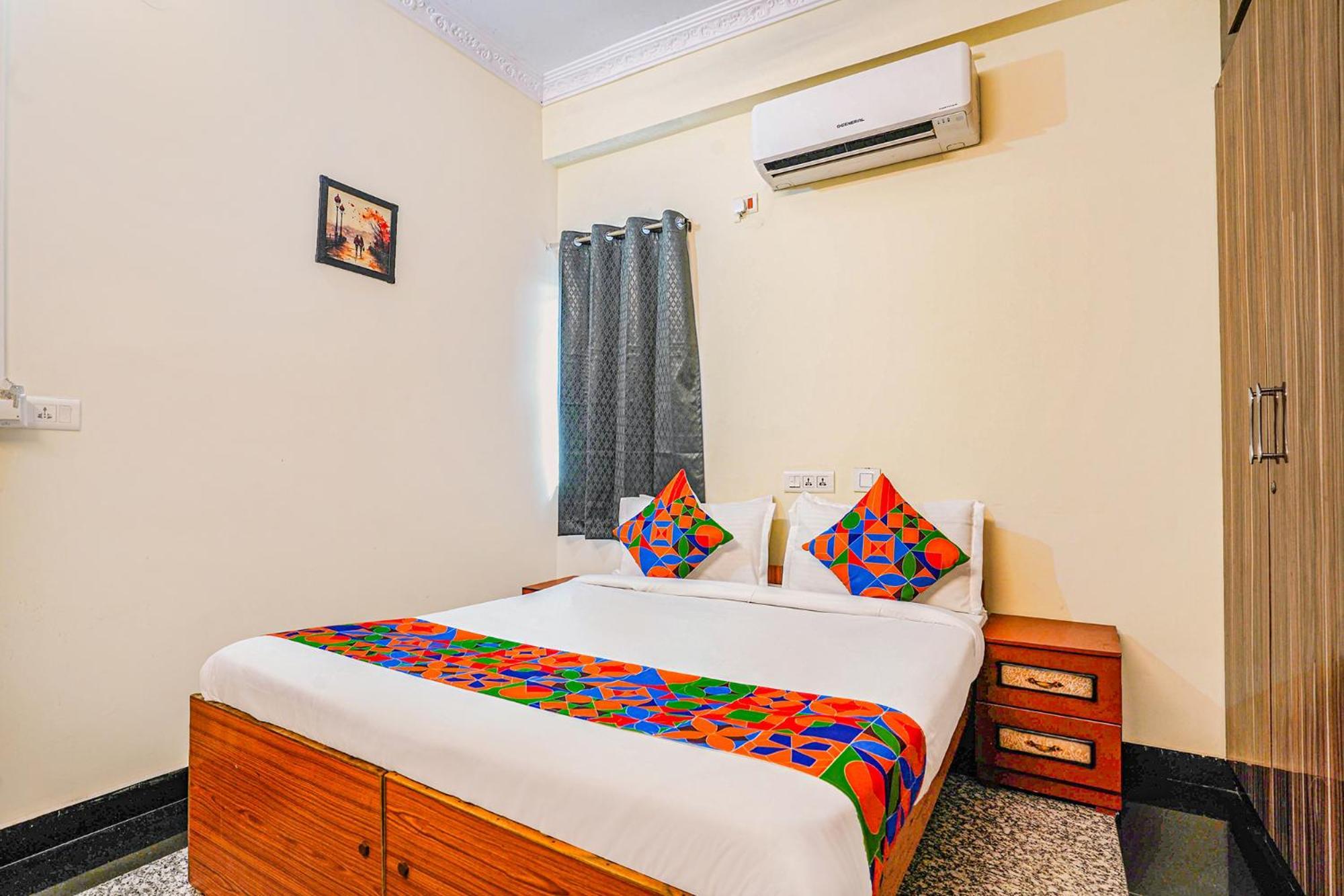 Hotel Fabhotel Eminent Banjara Hills