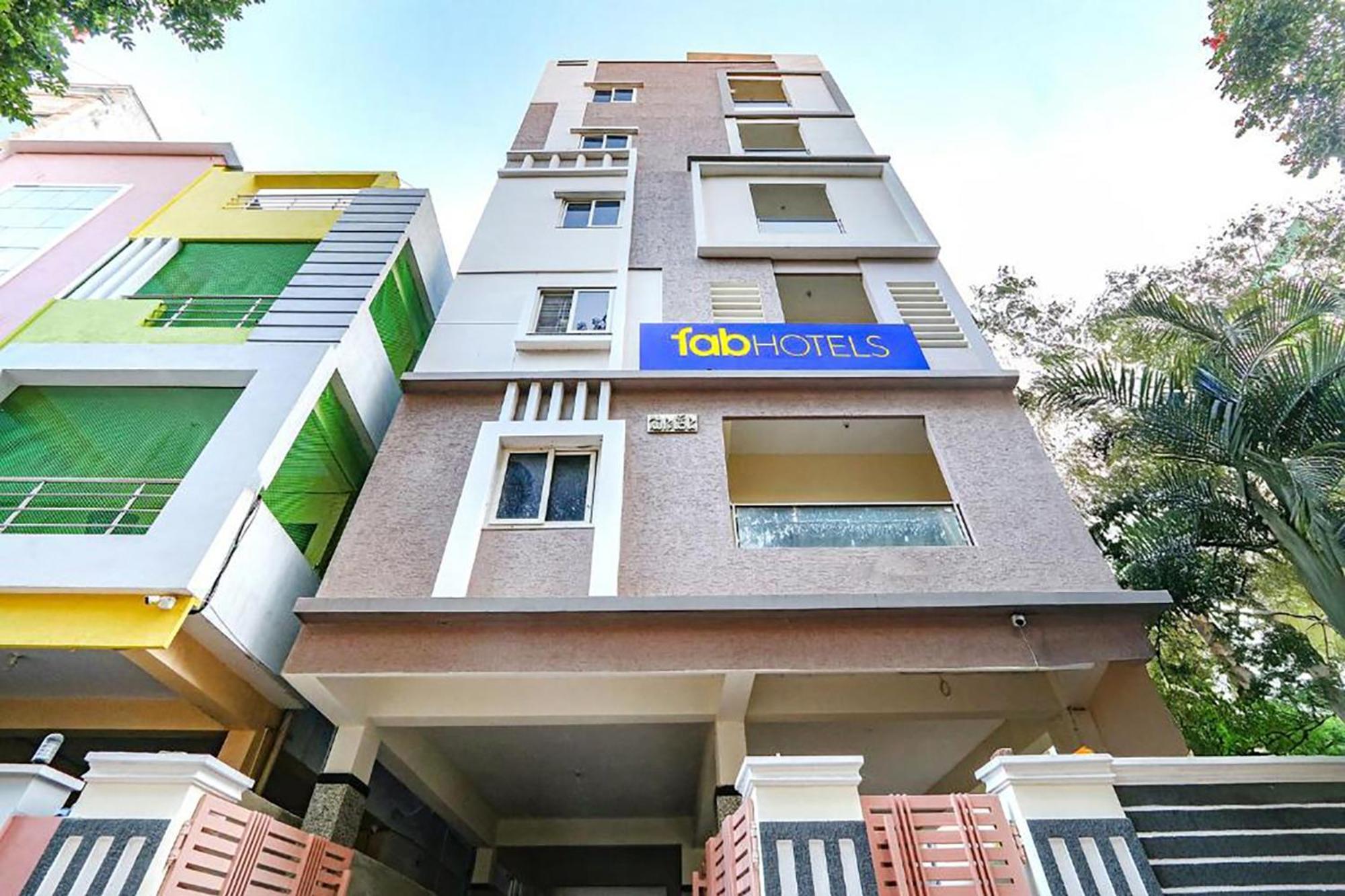 Hotel Fabhotel Eminent Banjara Hills