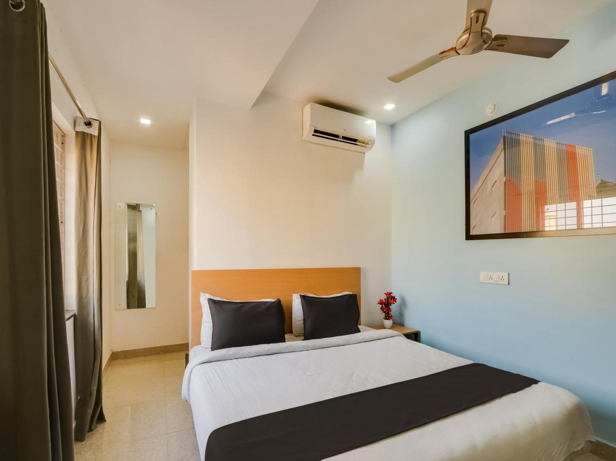 Super Townhouse Qualia Prime Near Nexus Mall Hotel