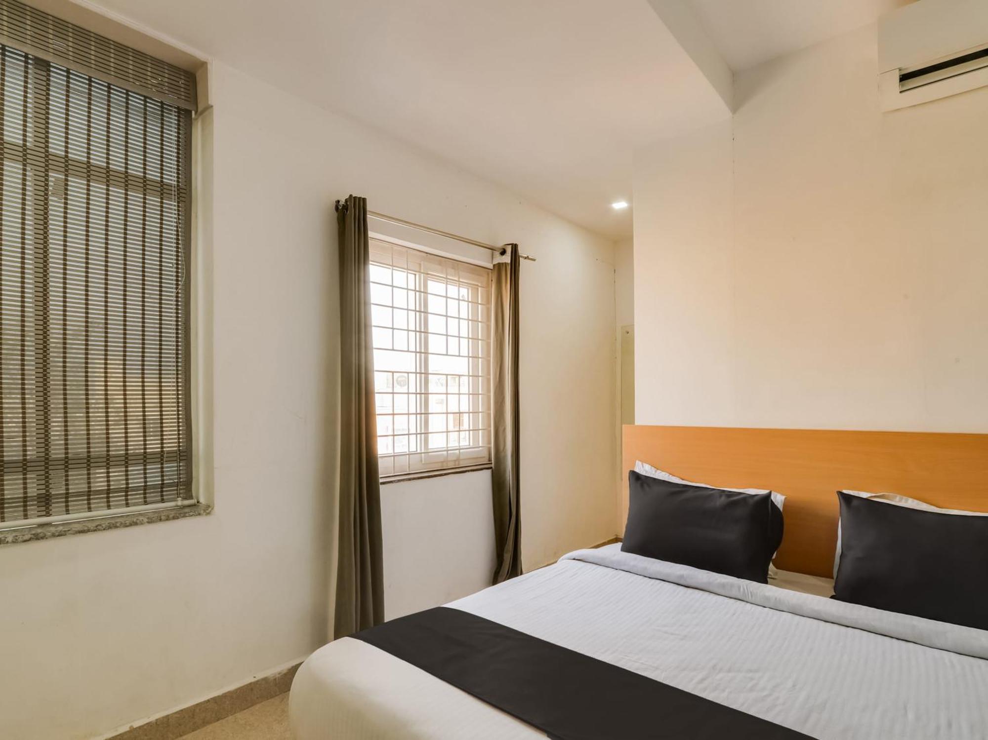 Super Townhouse Qualia Prime Near Nexus Mall Hotel