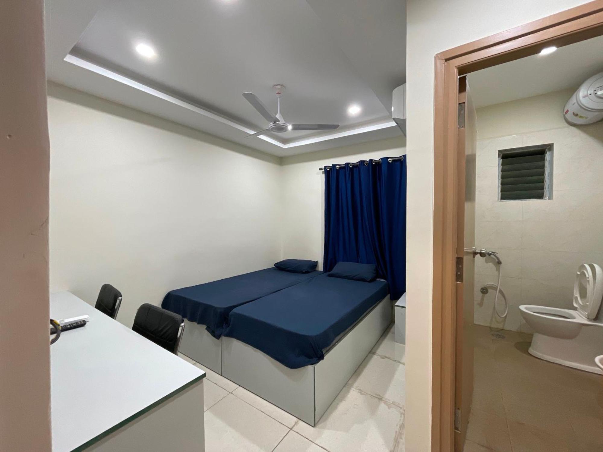 O Helloworld Tech View Hotel 4*