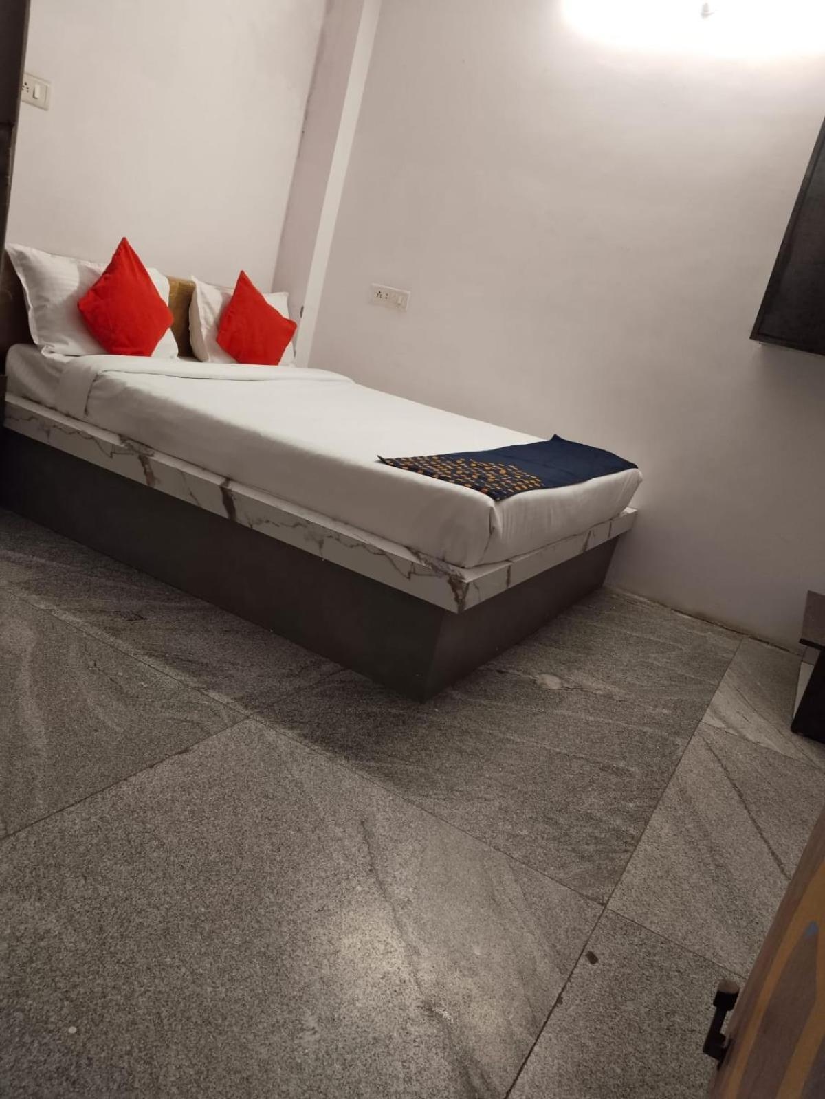 Hz 3* Hyderabad
