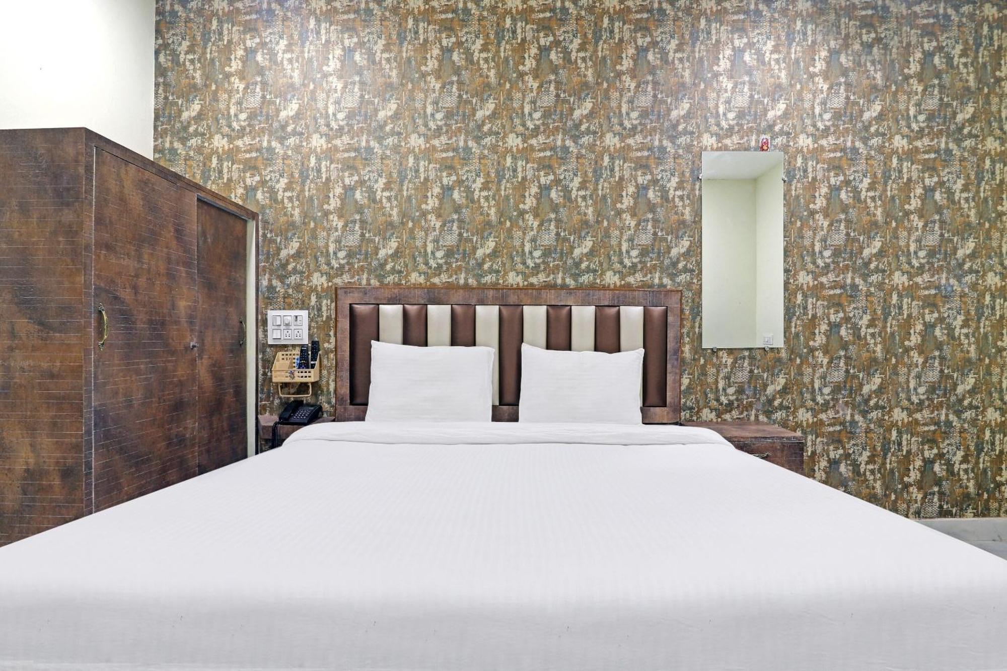 Hotel O 9 3*