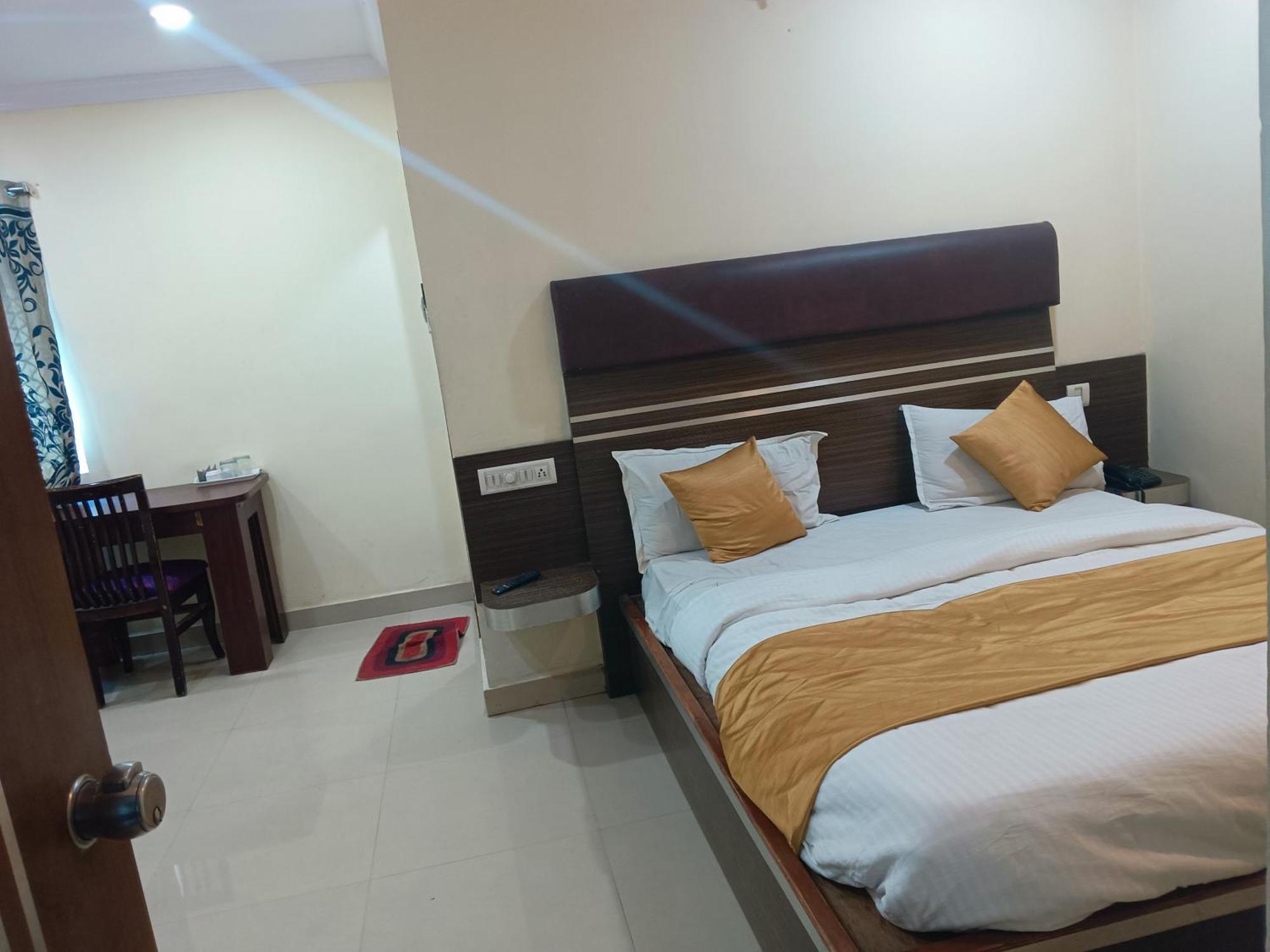 Golden Meridian Hotel Hyderabad