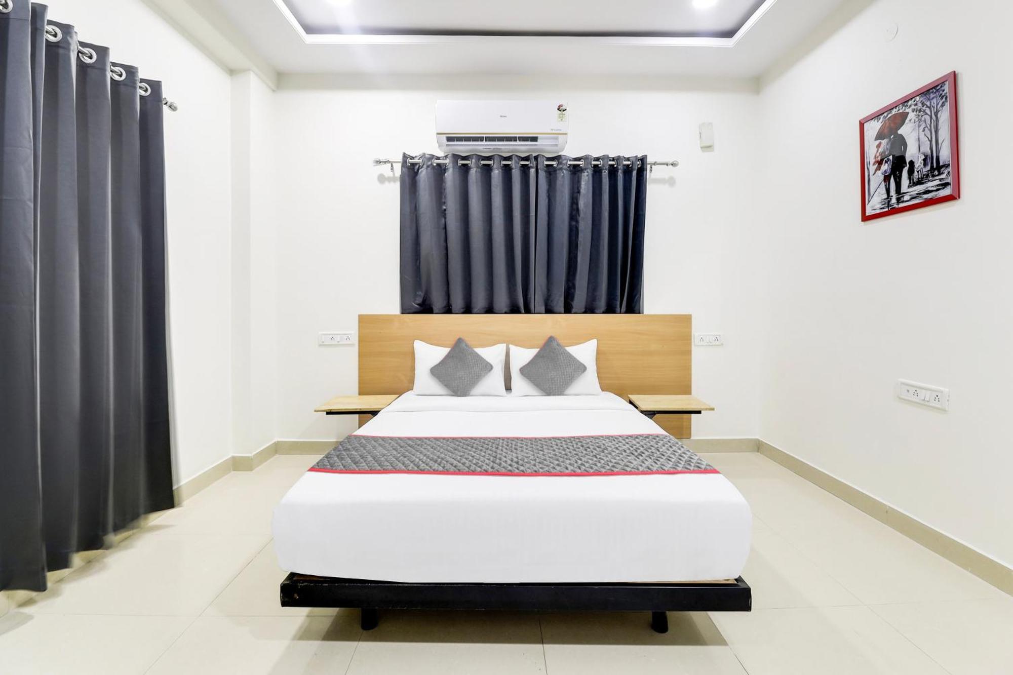Hotel Super Townhouse De Alphabet Kukatpally Nexus Mall Hyderabad