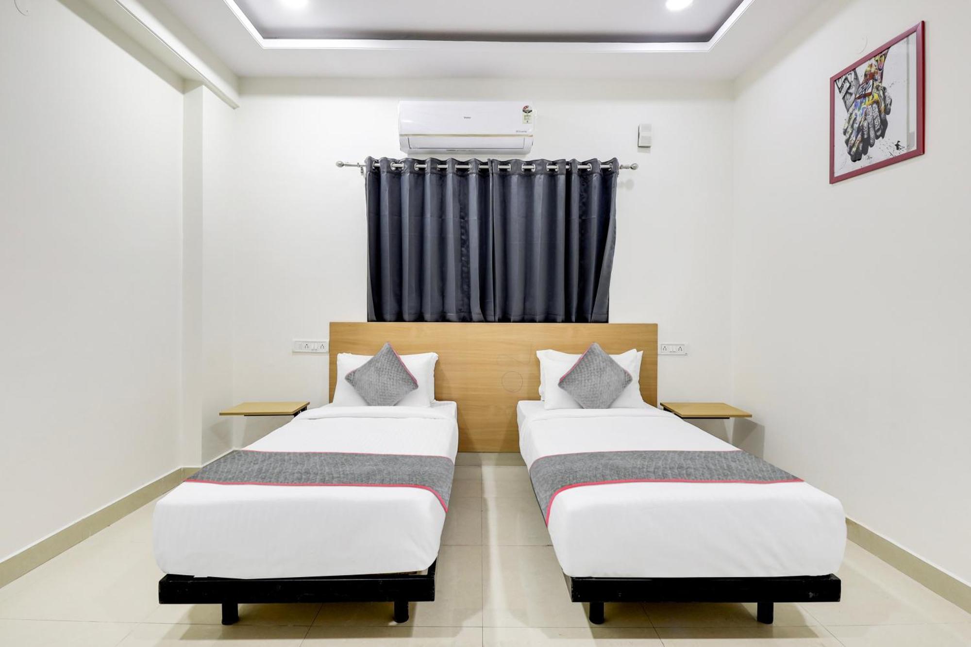 Hotel Super Townhouse De Alphabet Kukatpally Nexus Mall Hyderabad