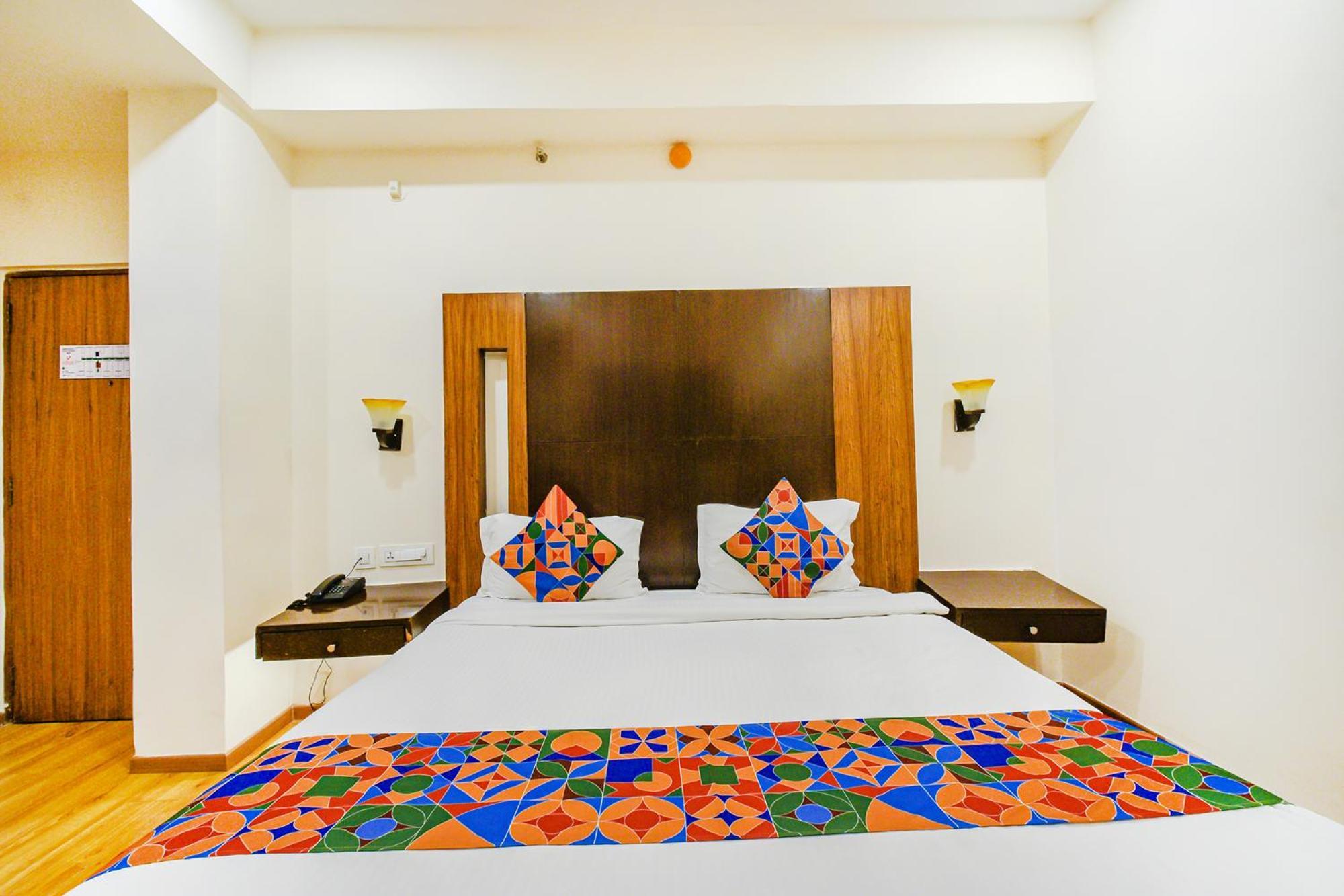 Treebo Premium Seven View Hotel