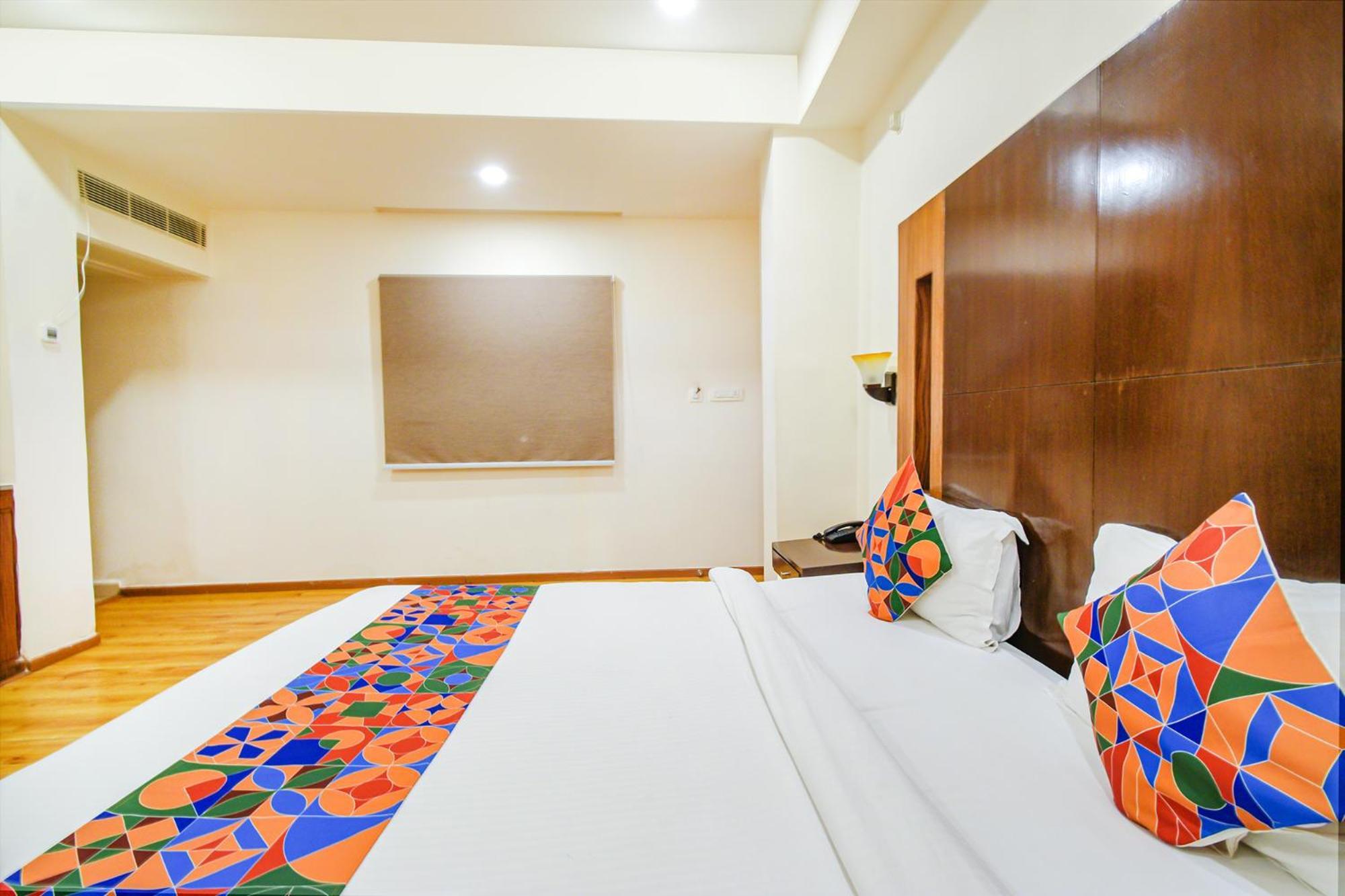 Treebo Premium Seven View Hotel