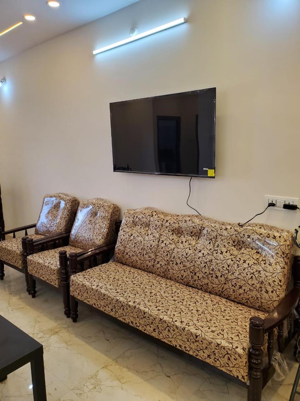 Savana Residency *