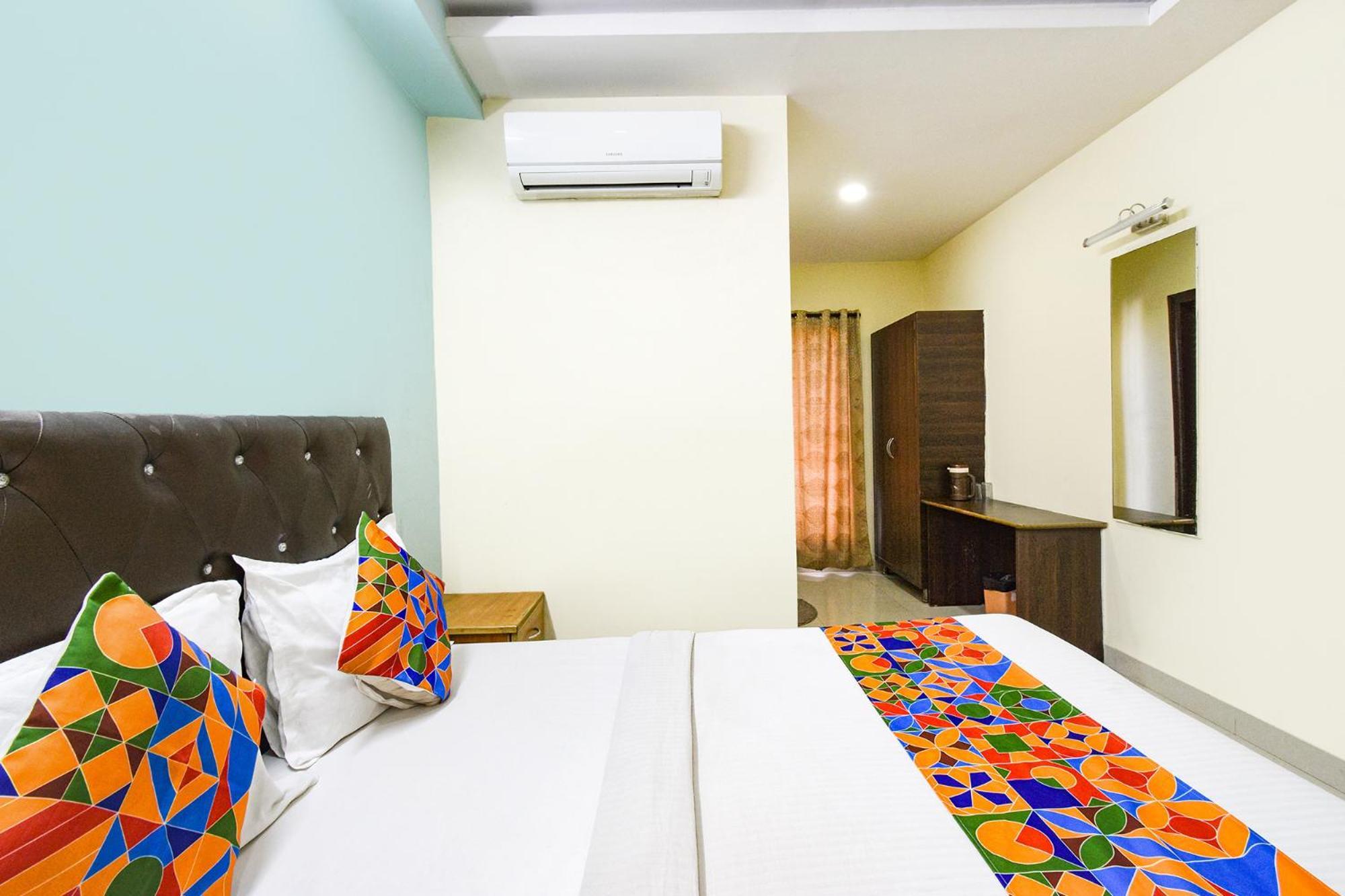 Fabhotel L Grand - Nr Secunderabad Railway Satation Hyderabad