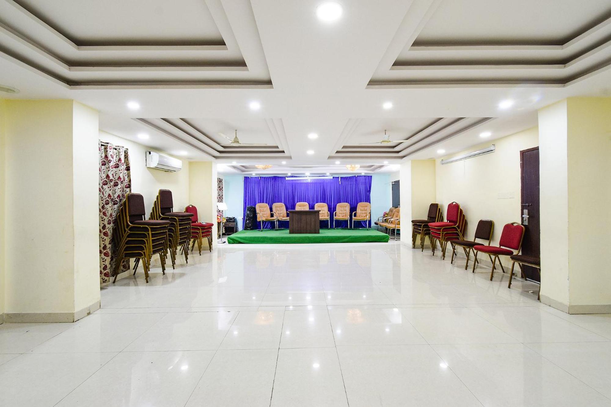 Fabhotel L Grand - Nr Secunderabad Railway Satation 3* Hyderabad