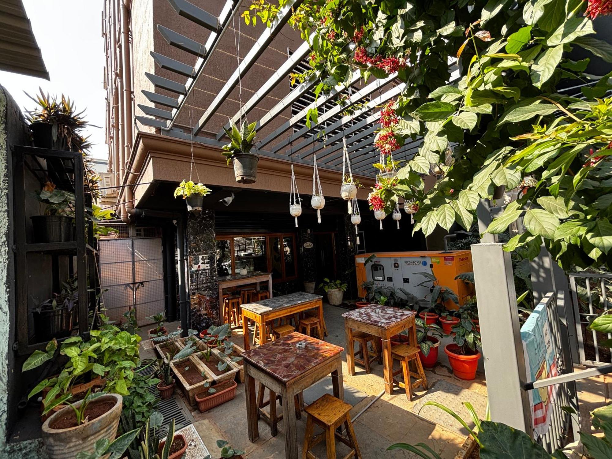 Isabello Aparthotel