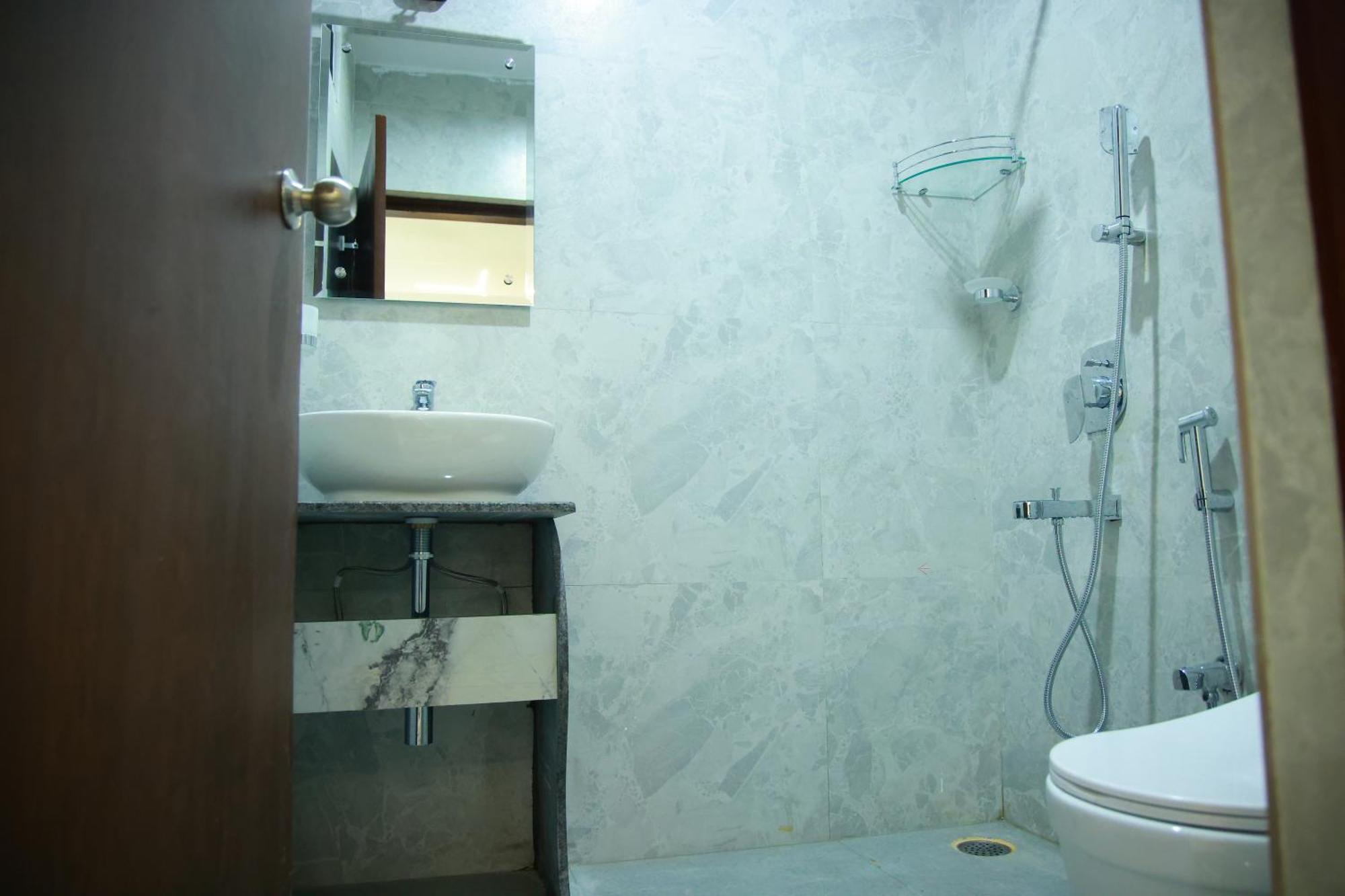 Novel Hotel *