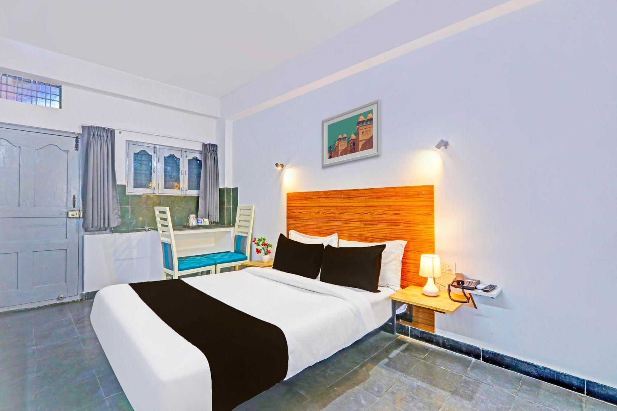 Collection O De Alphabet Umcc Hotel Hyderabad