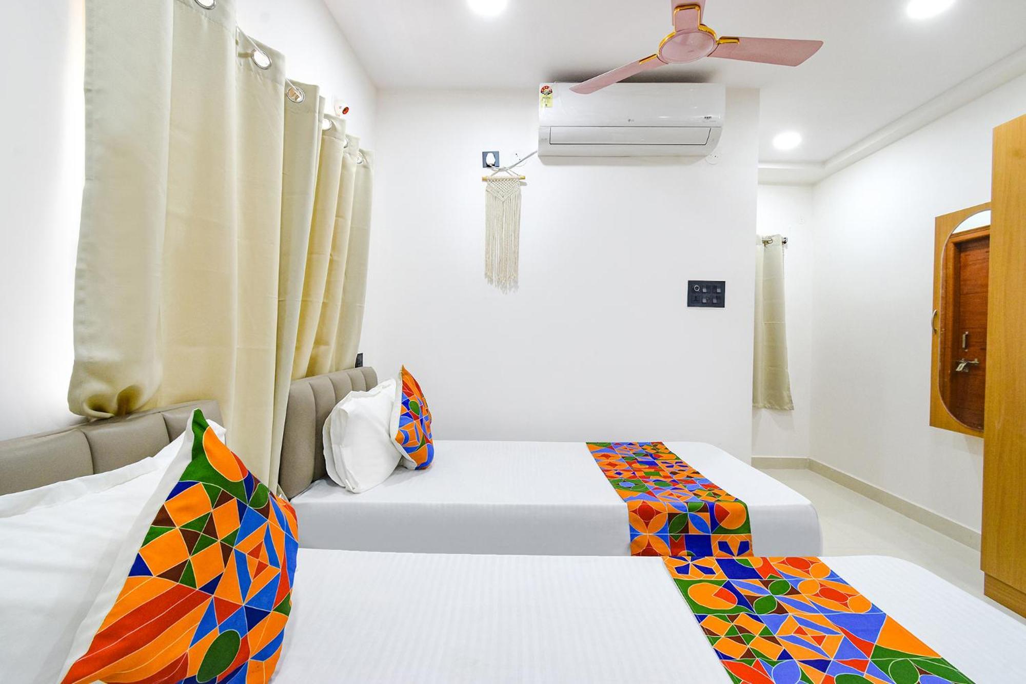 Fabhotel Elegance - Nr U S Consulate, Financial District 3*