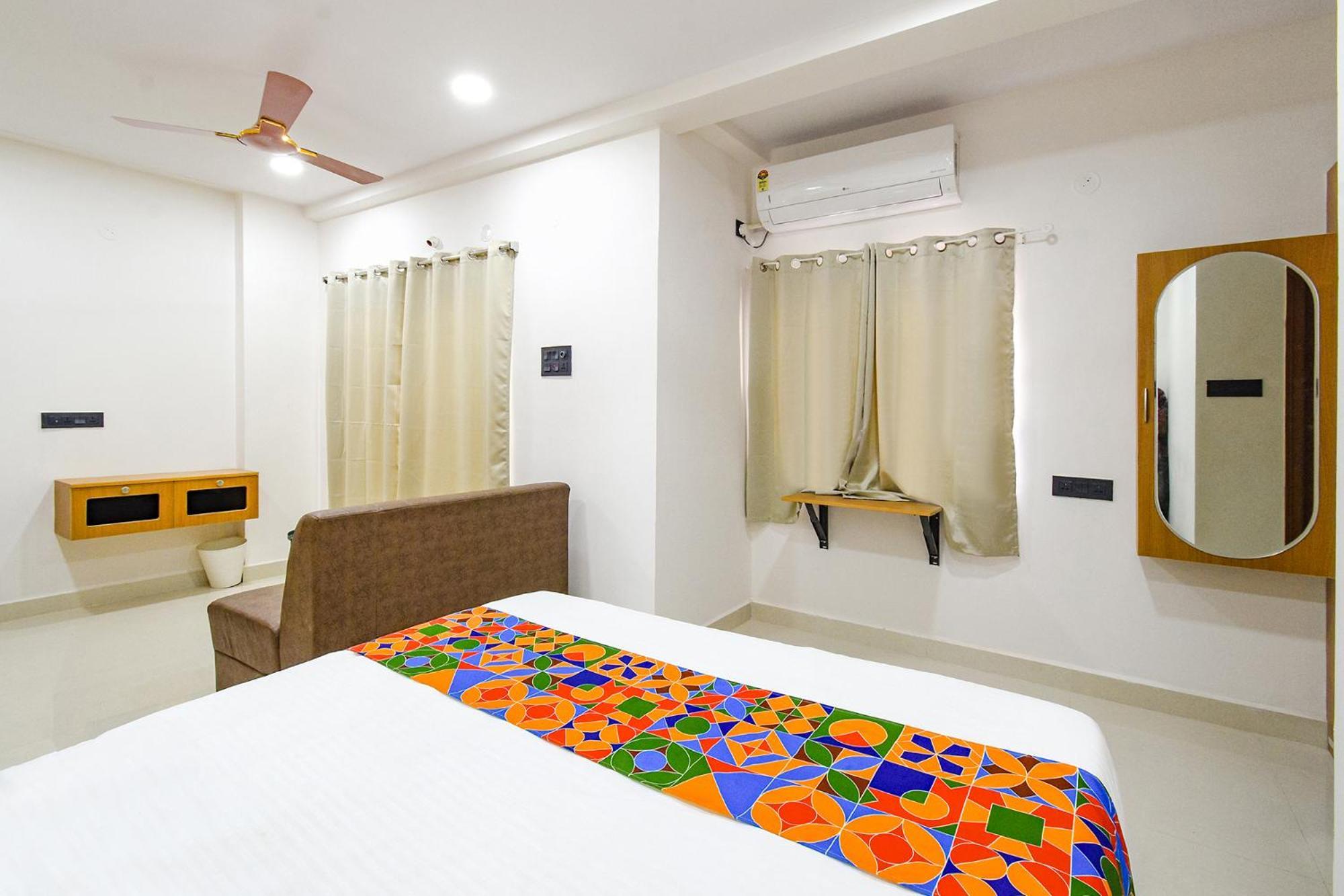Fabhotel Elegance - Nr U S Consulate, Financial District 3*